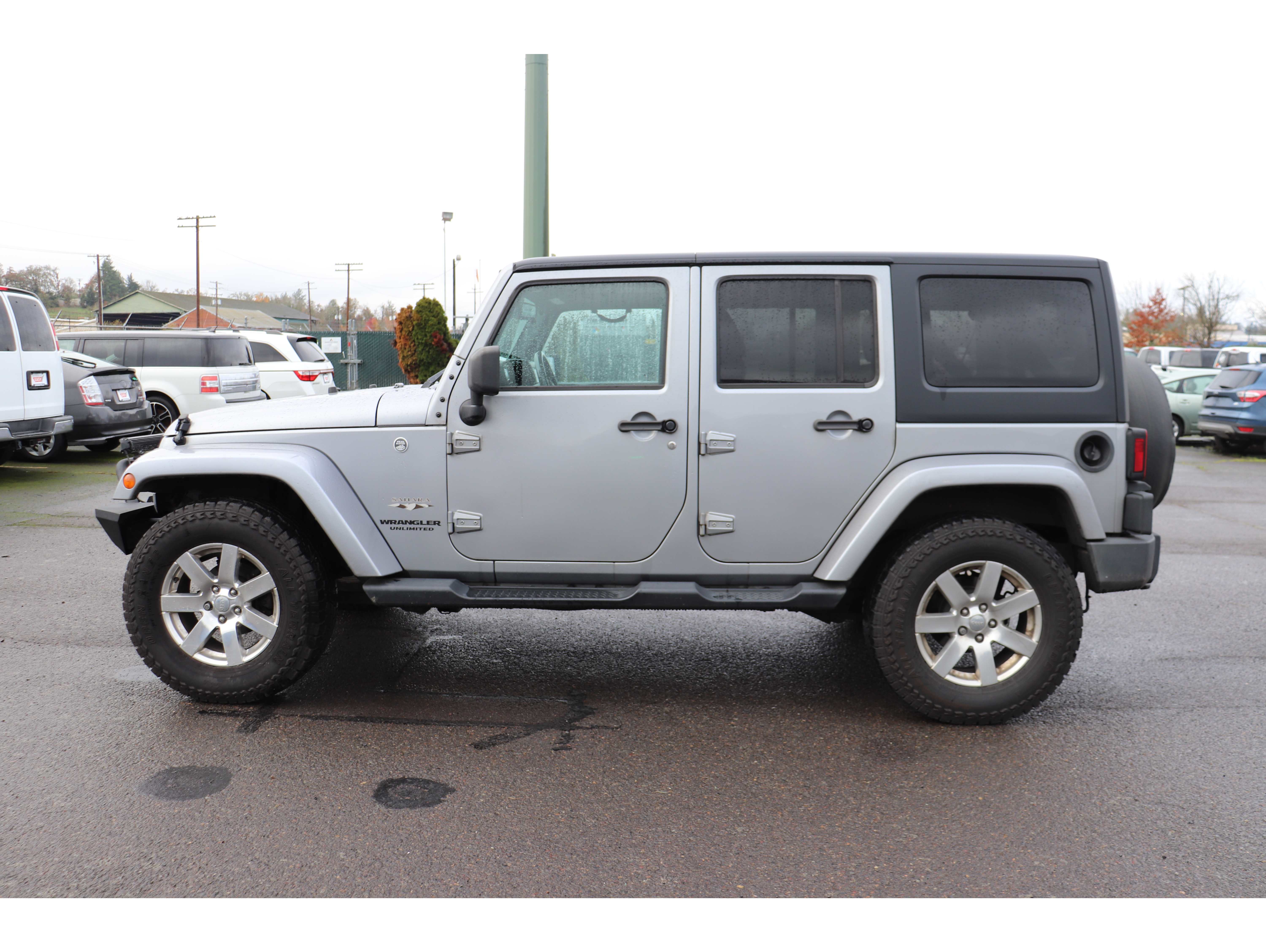 2016 Jeep Wrangler Unlimited Sahara's photo