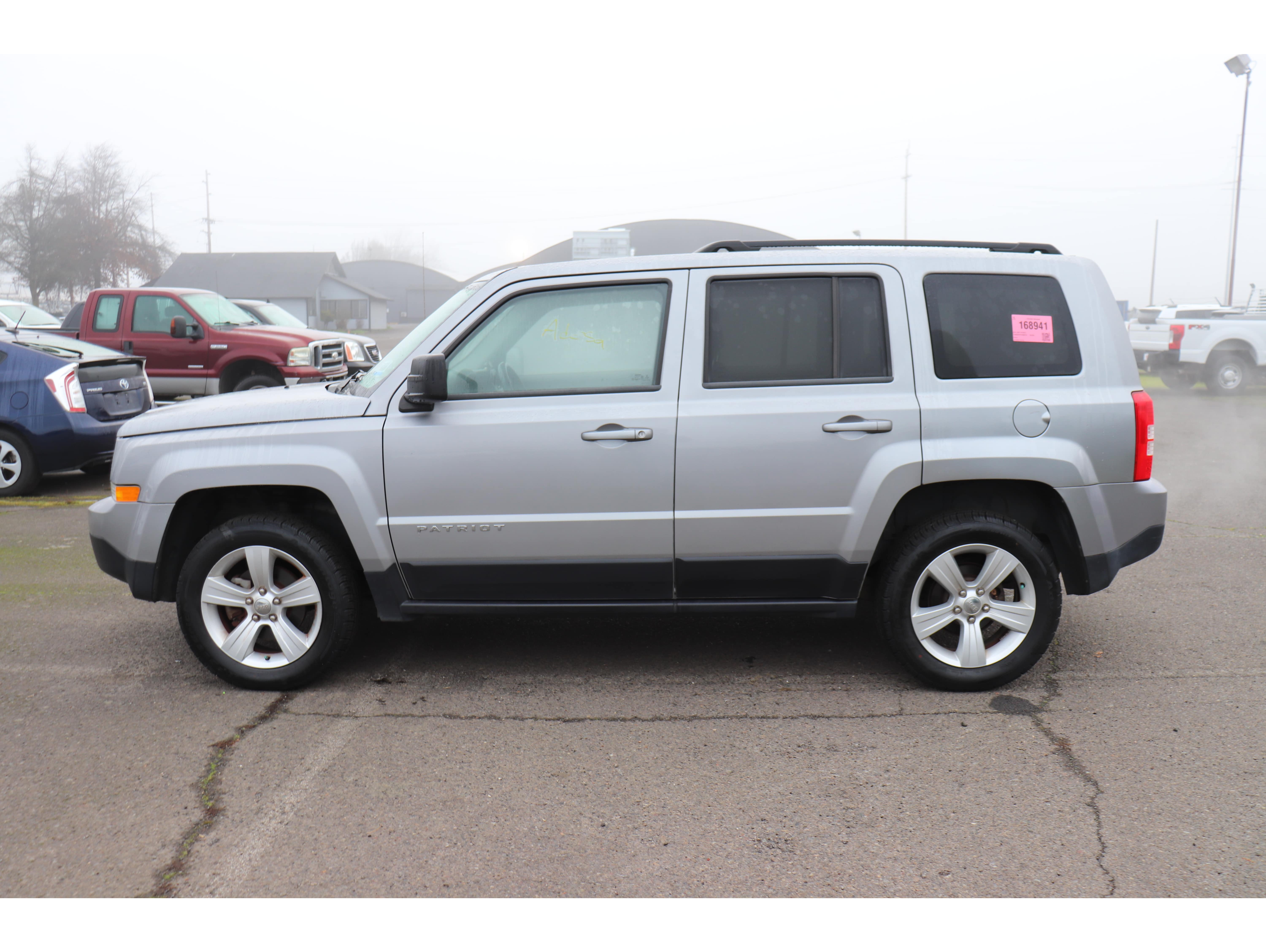 2014 Jeep Patriot Latitude's photo