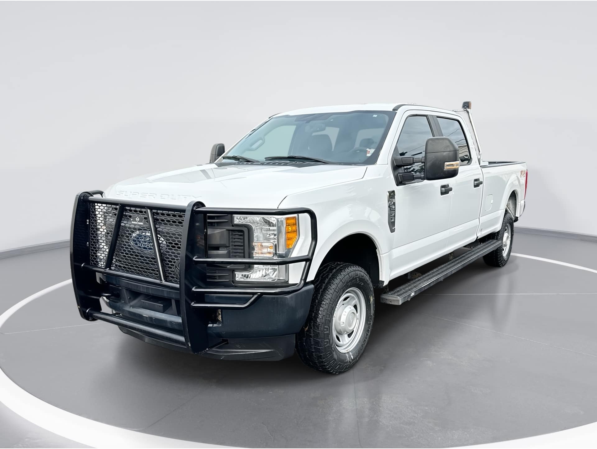 2017 Ford F-250 Super Duty XL's photo