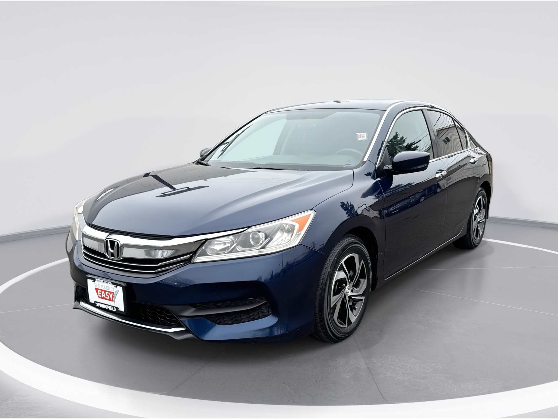 2017 Honda Accord LX's photo