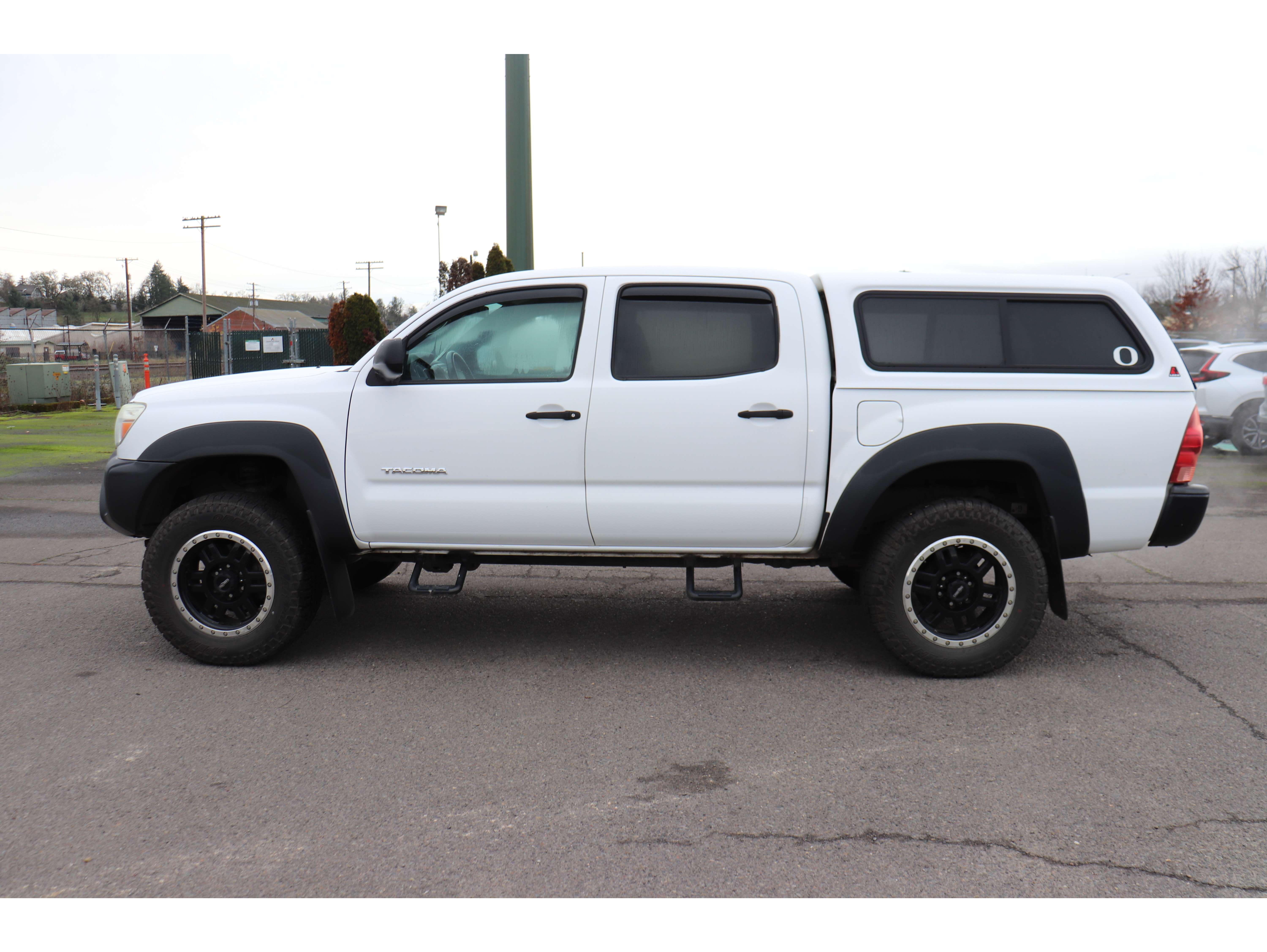 2015 Toyota Tacoma Base's photo