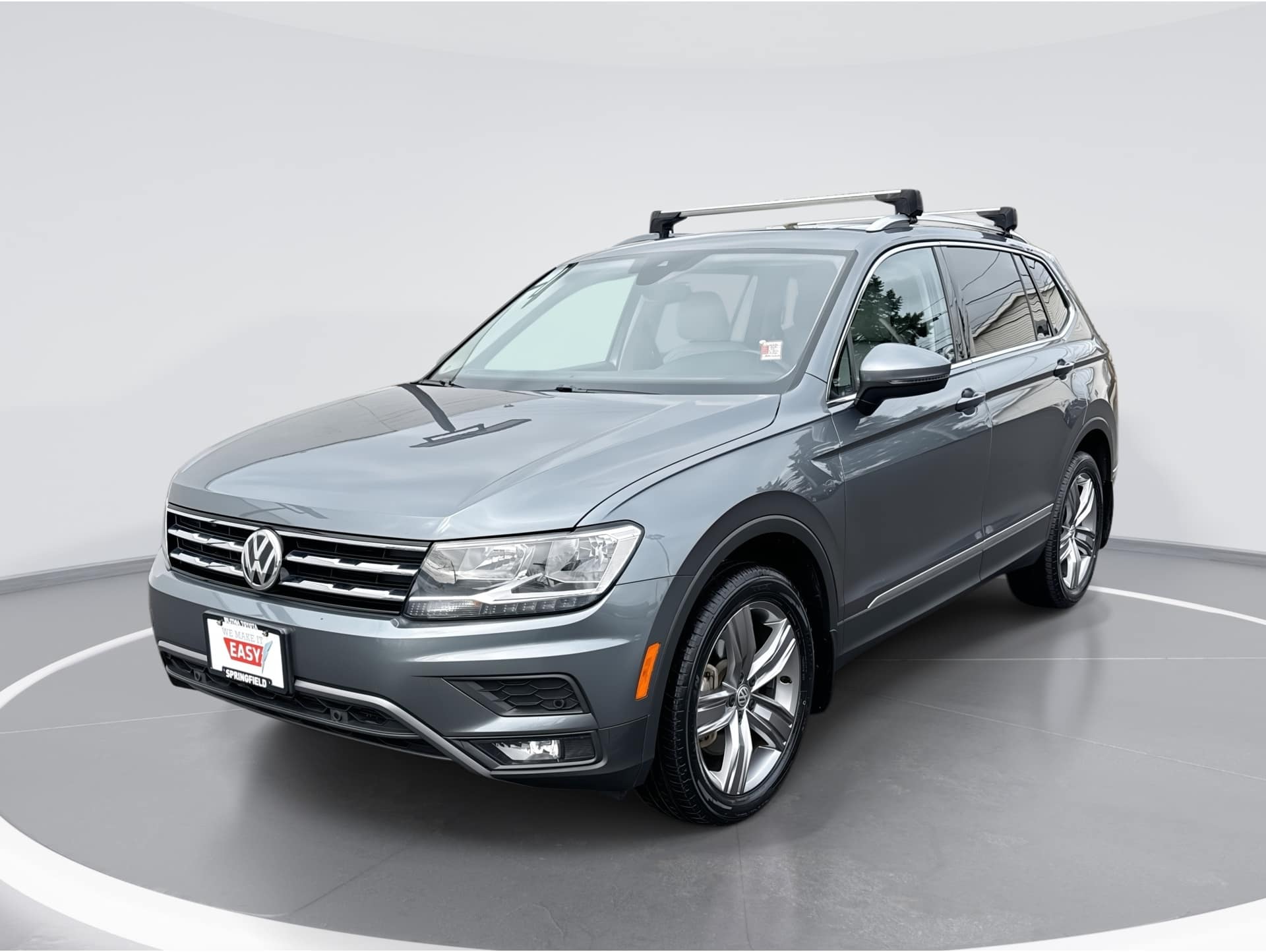 2021 Volkswagen Tiguan SEL's photo