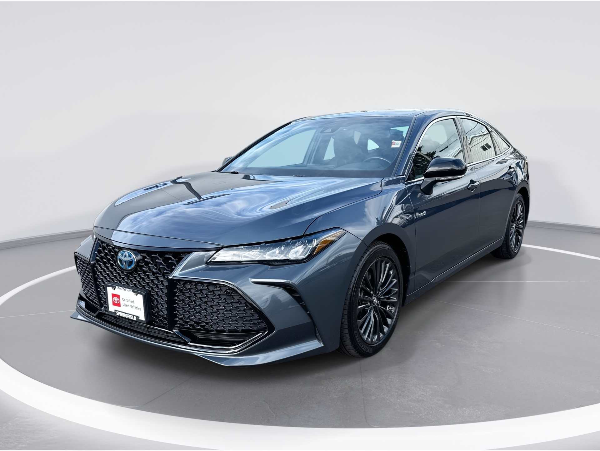 2019 Toyota Avalon XSE's photo