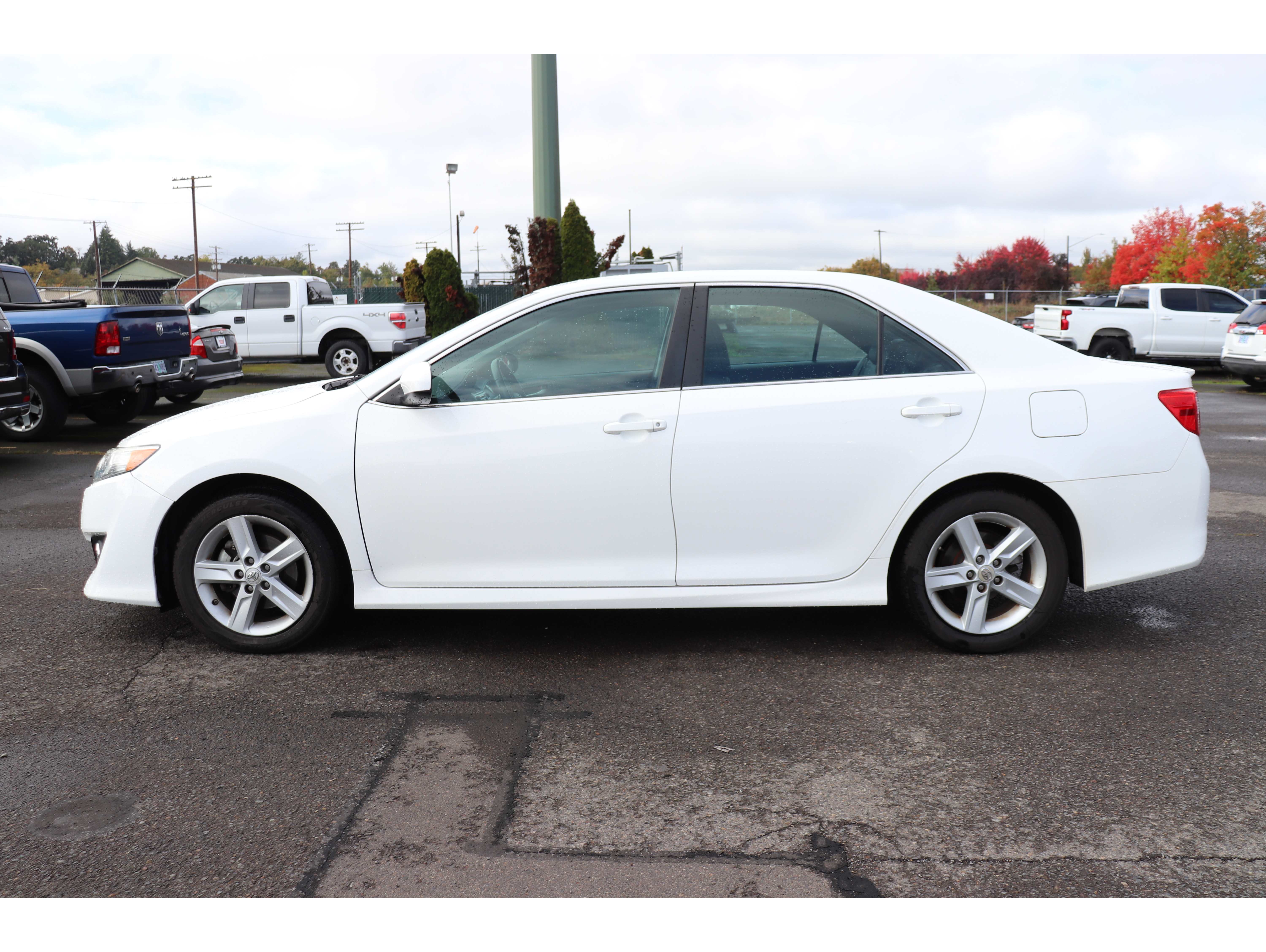 2012 Toyota Camry SE