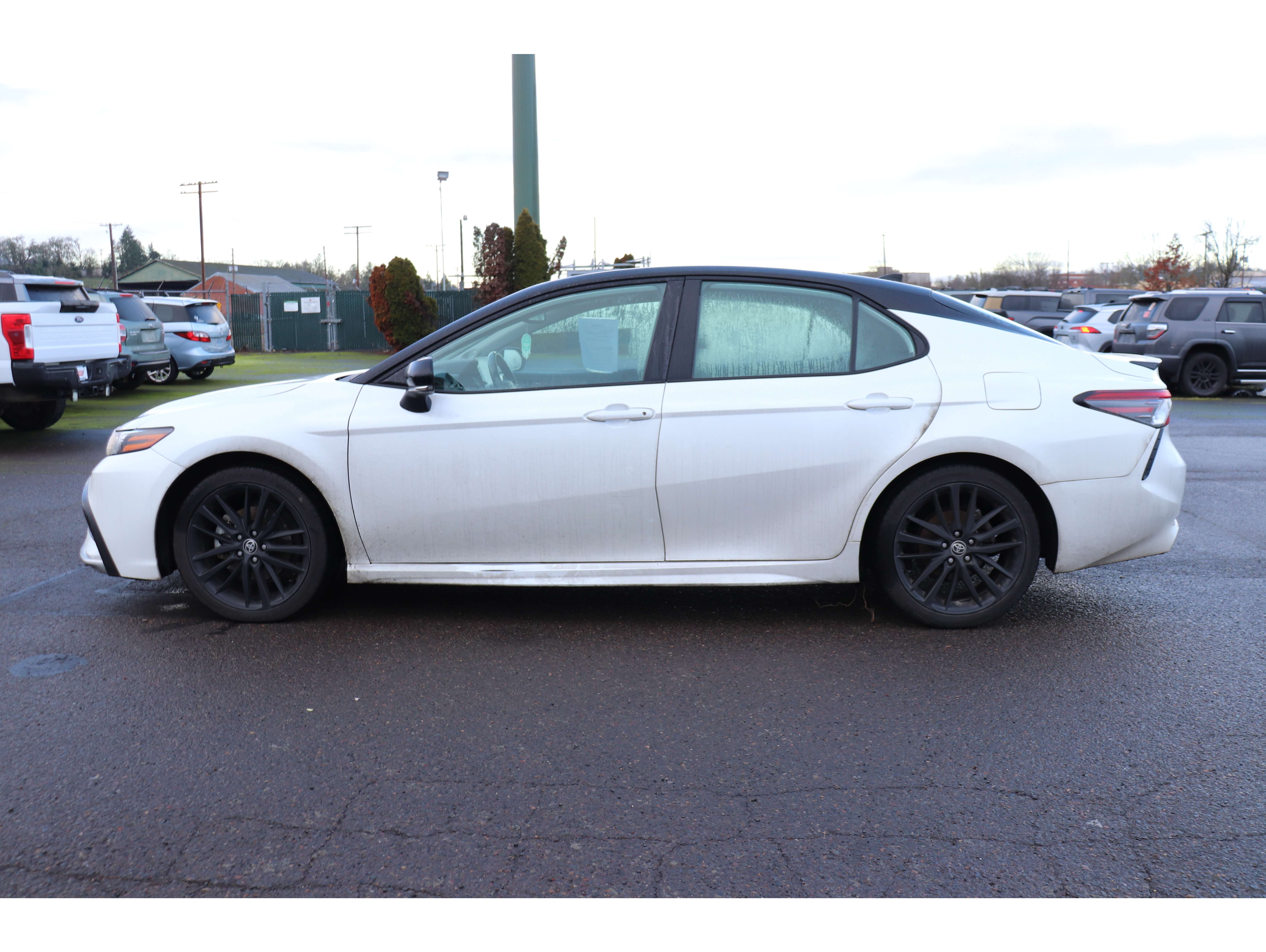 2023 Toyota Camry XSE's photo