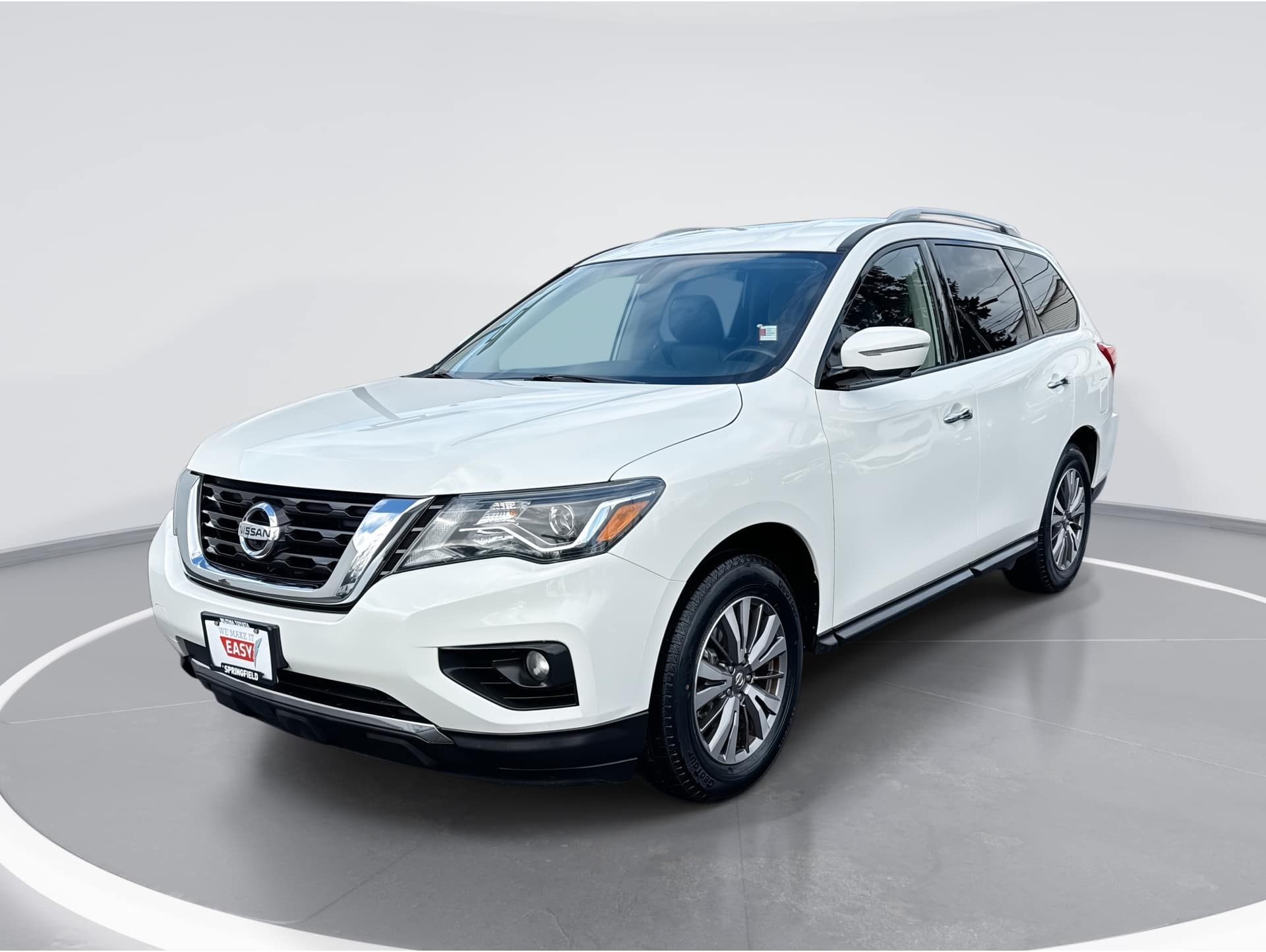 2020 Nissan Pathfinder SL's photo