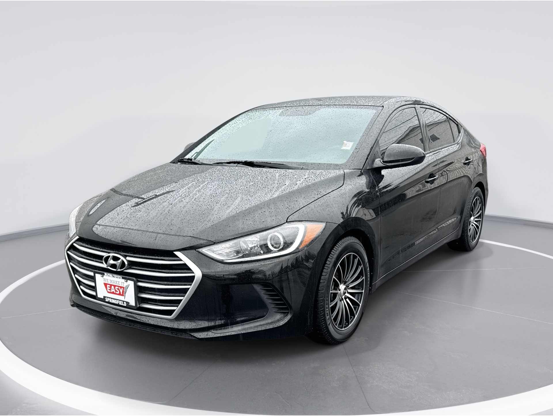 2018 Hyundai Elantra SE's photo
