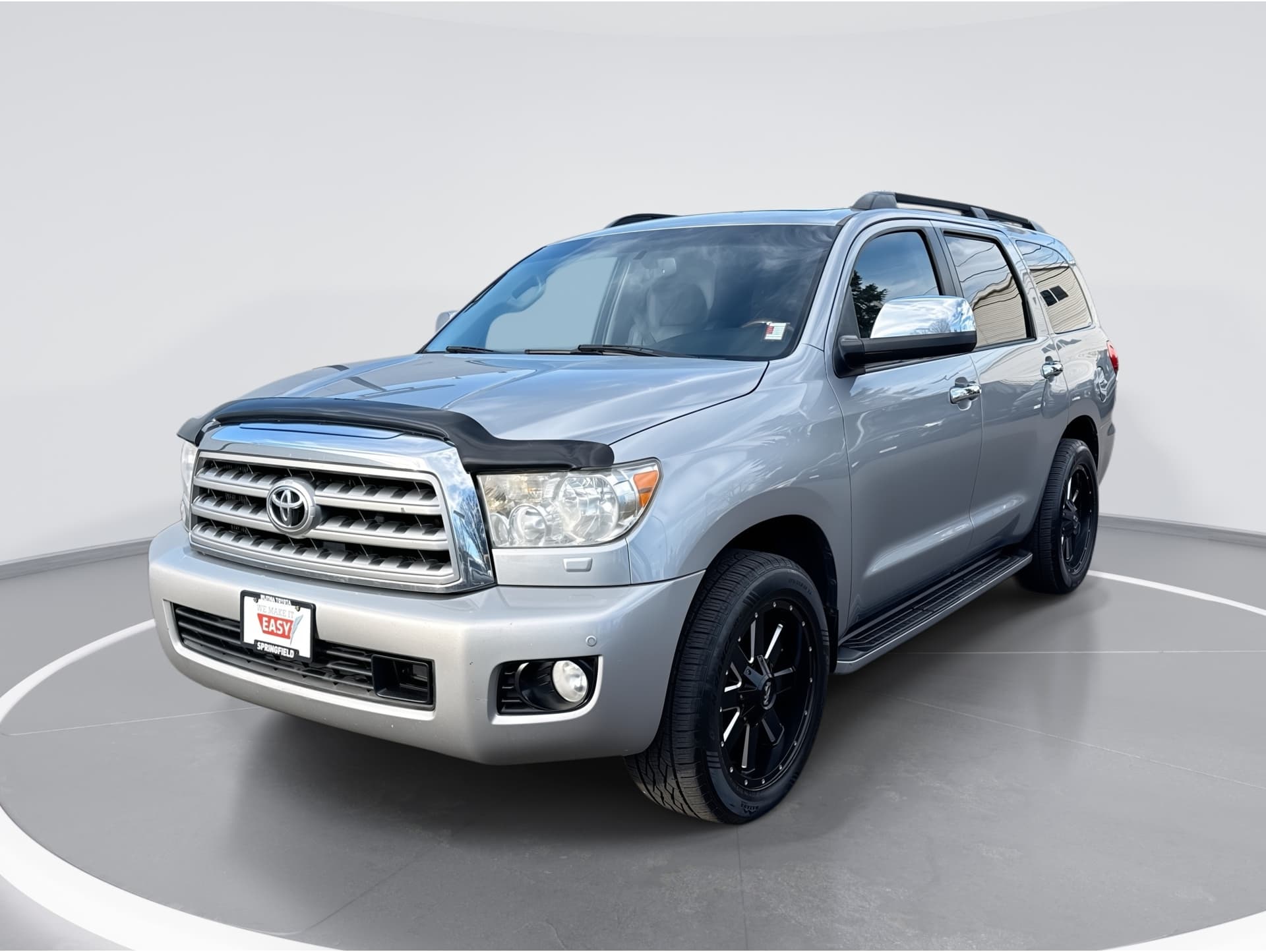 2010 Toyota Sequoia Platinum's photo
