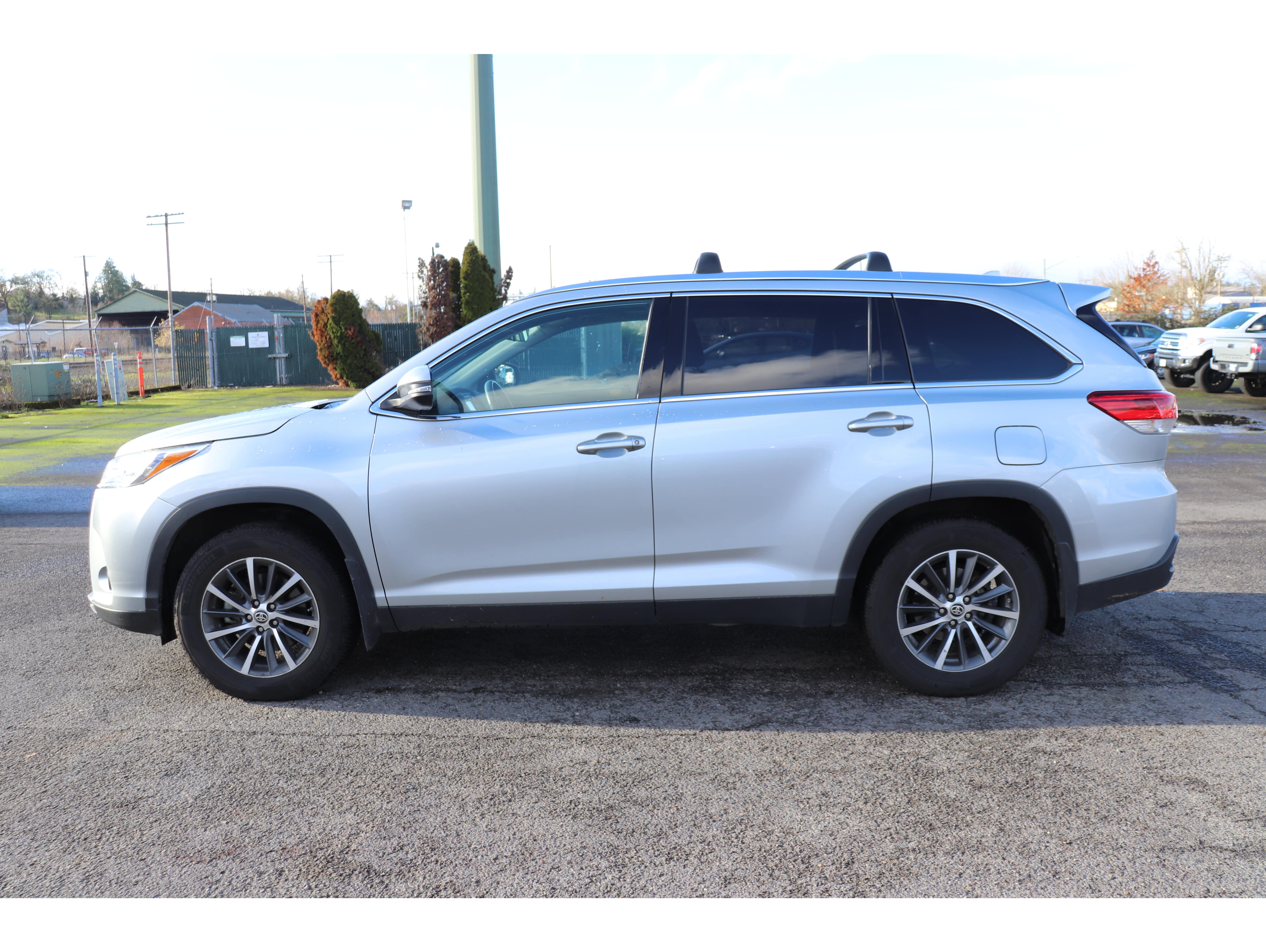 2019 Toyota Highlander XLE's photo