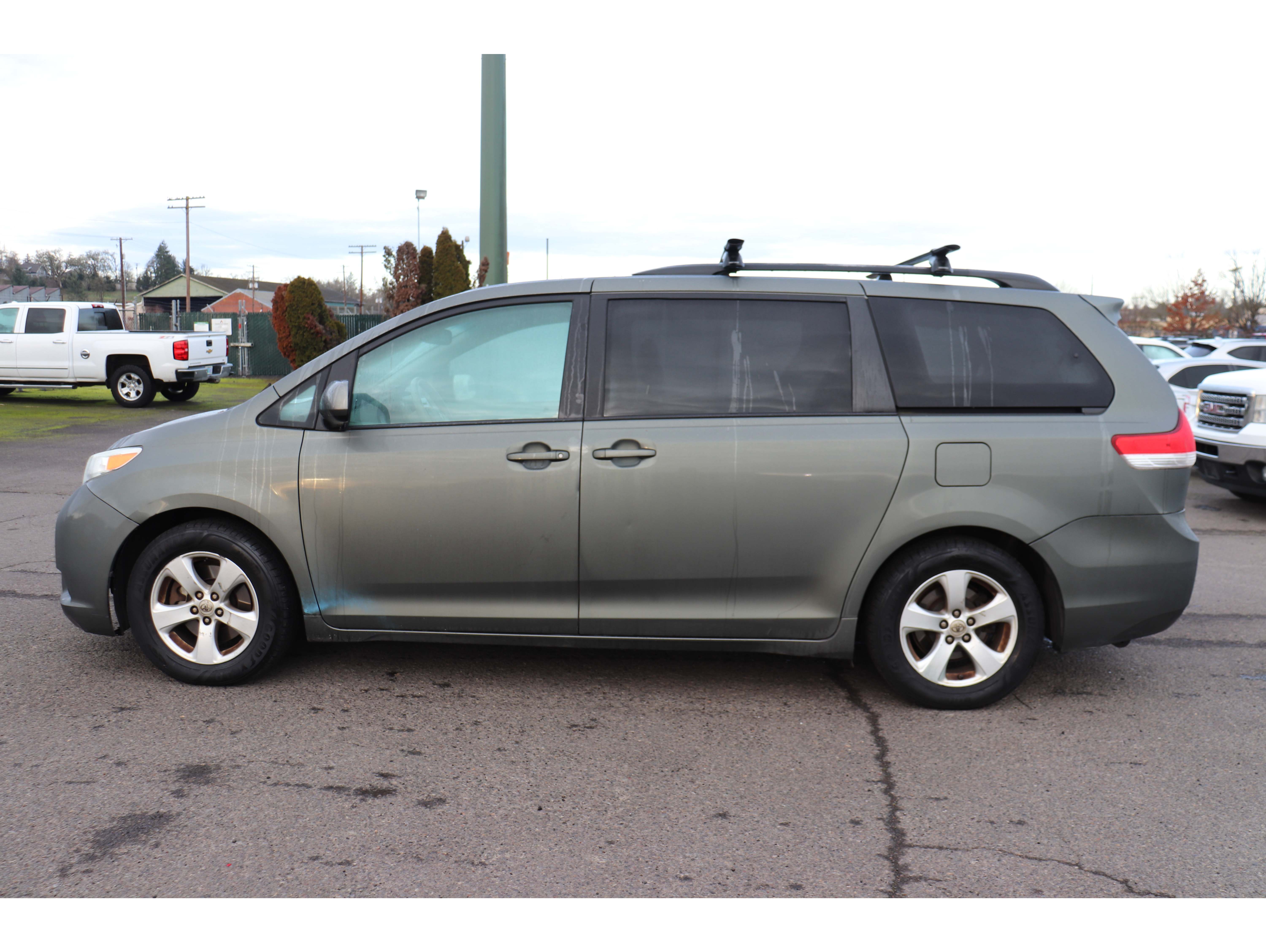 2012 Toyota Sienna LE