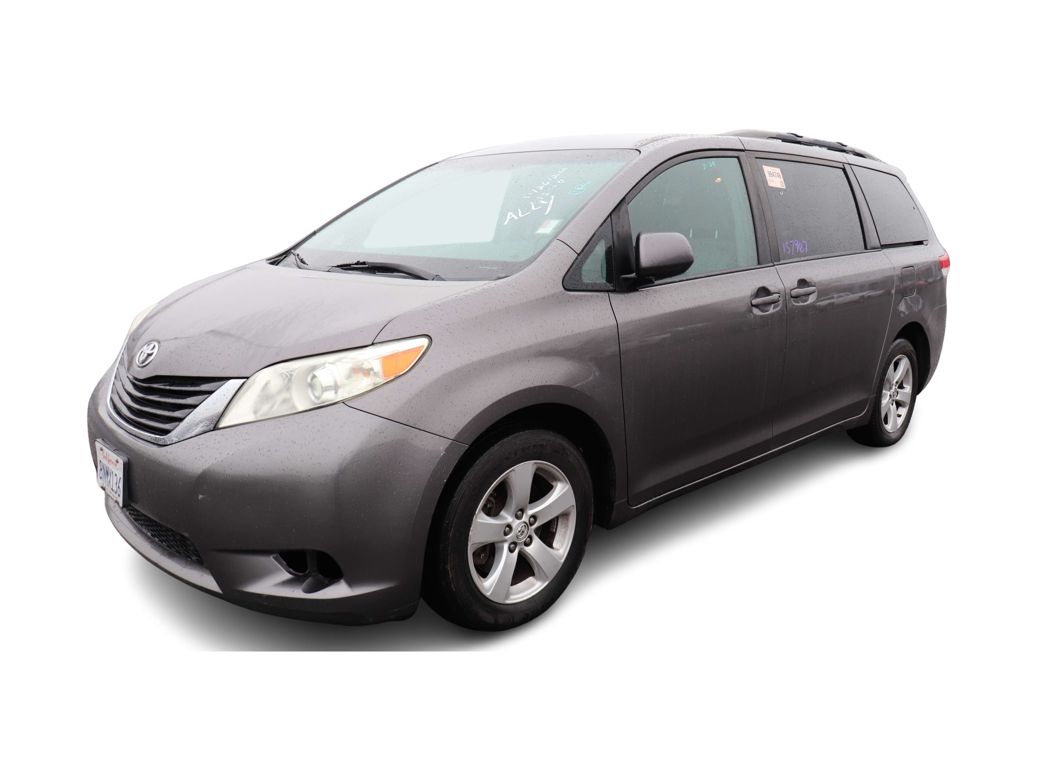 2014 Toyota Sienna LE -
                Springfield, OR