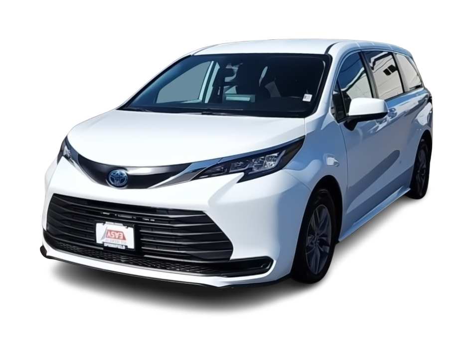 Thumbnail: 2022 Toyota Sienna - 1