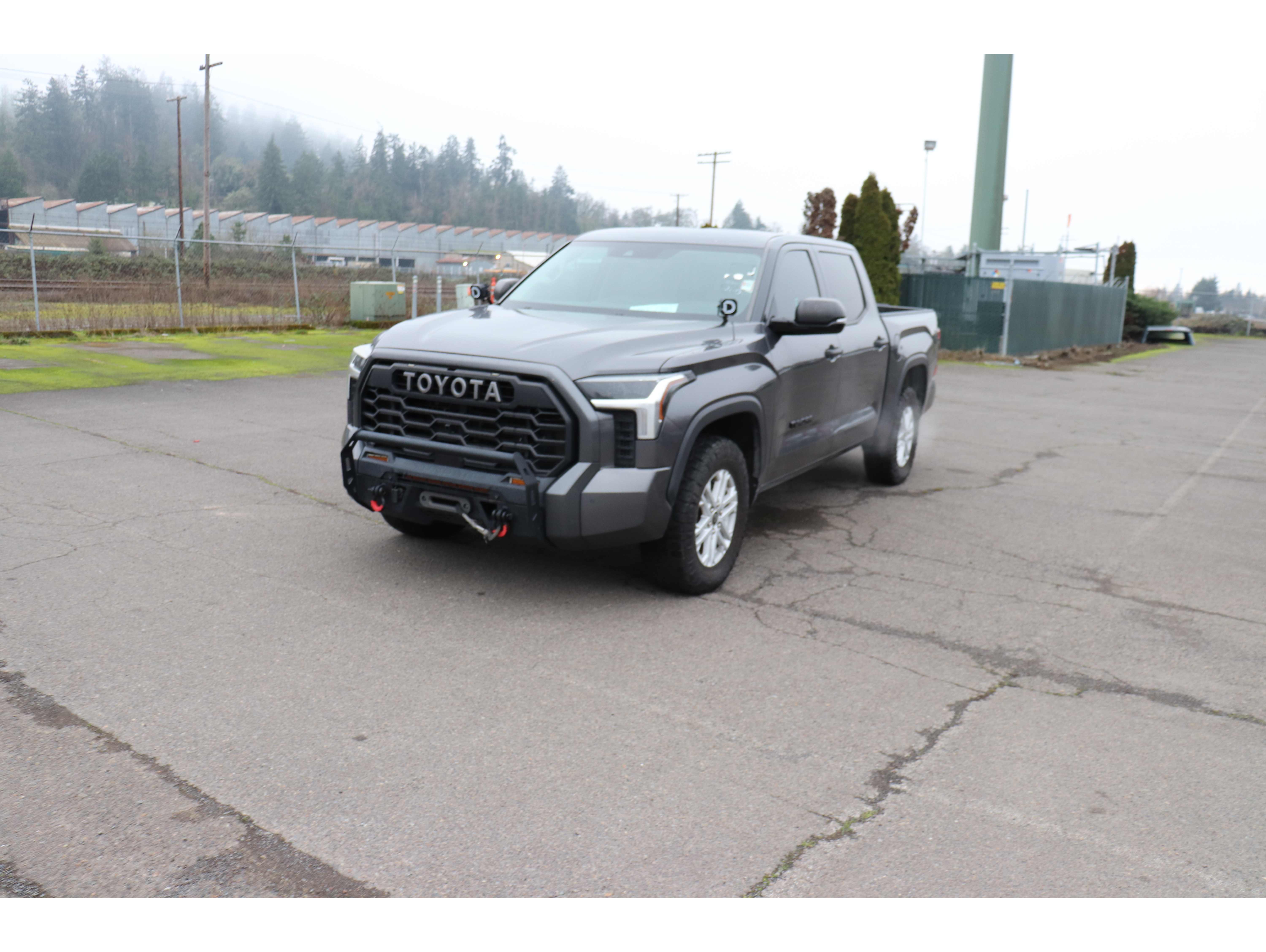 2022 Toyota Tundra SR5's photo