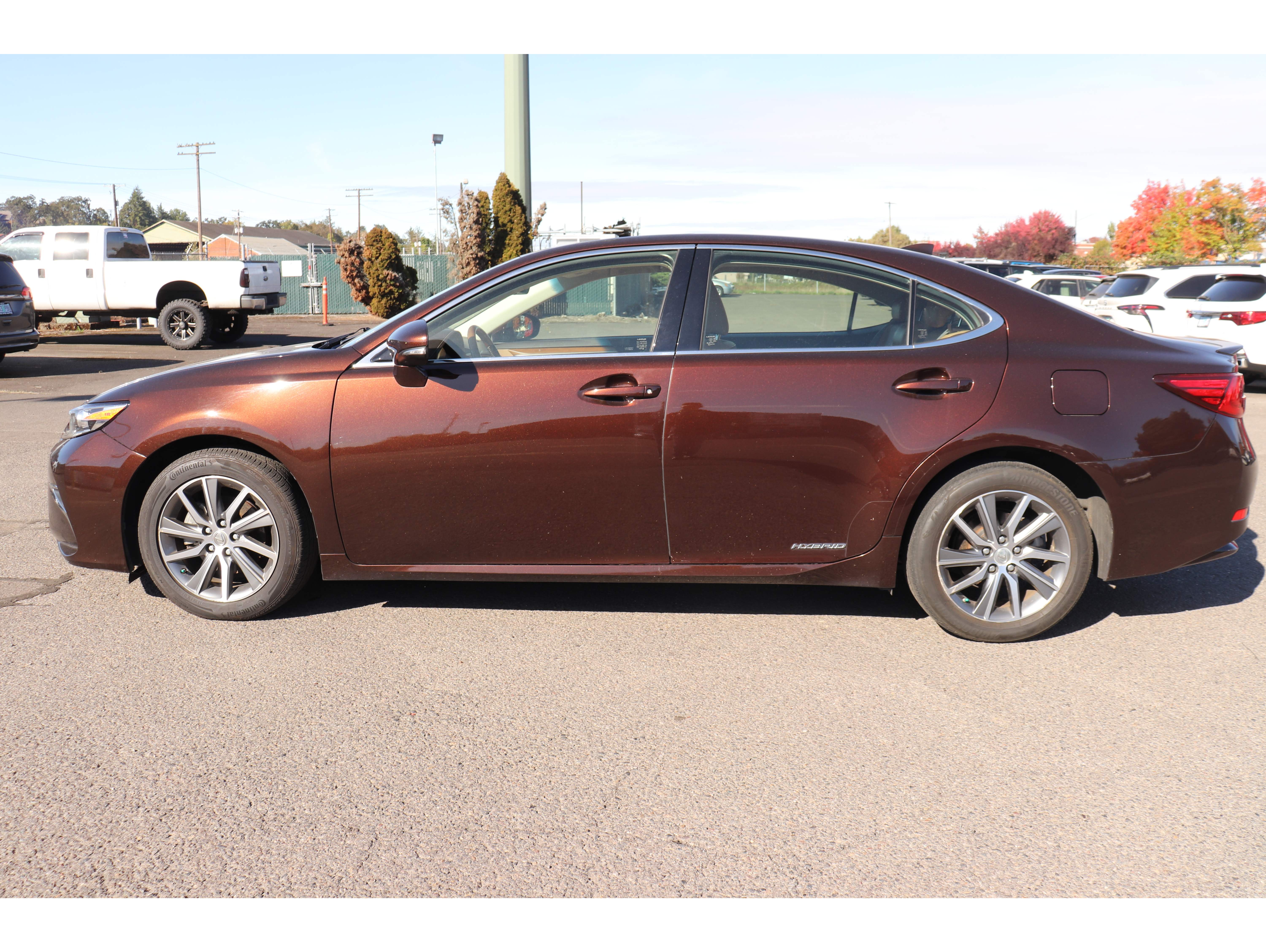 2016 Lexus ES 300h