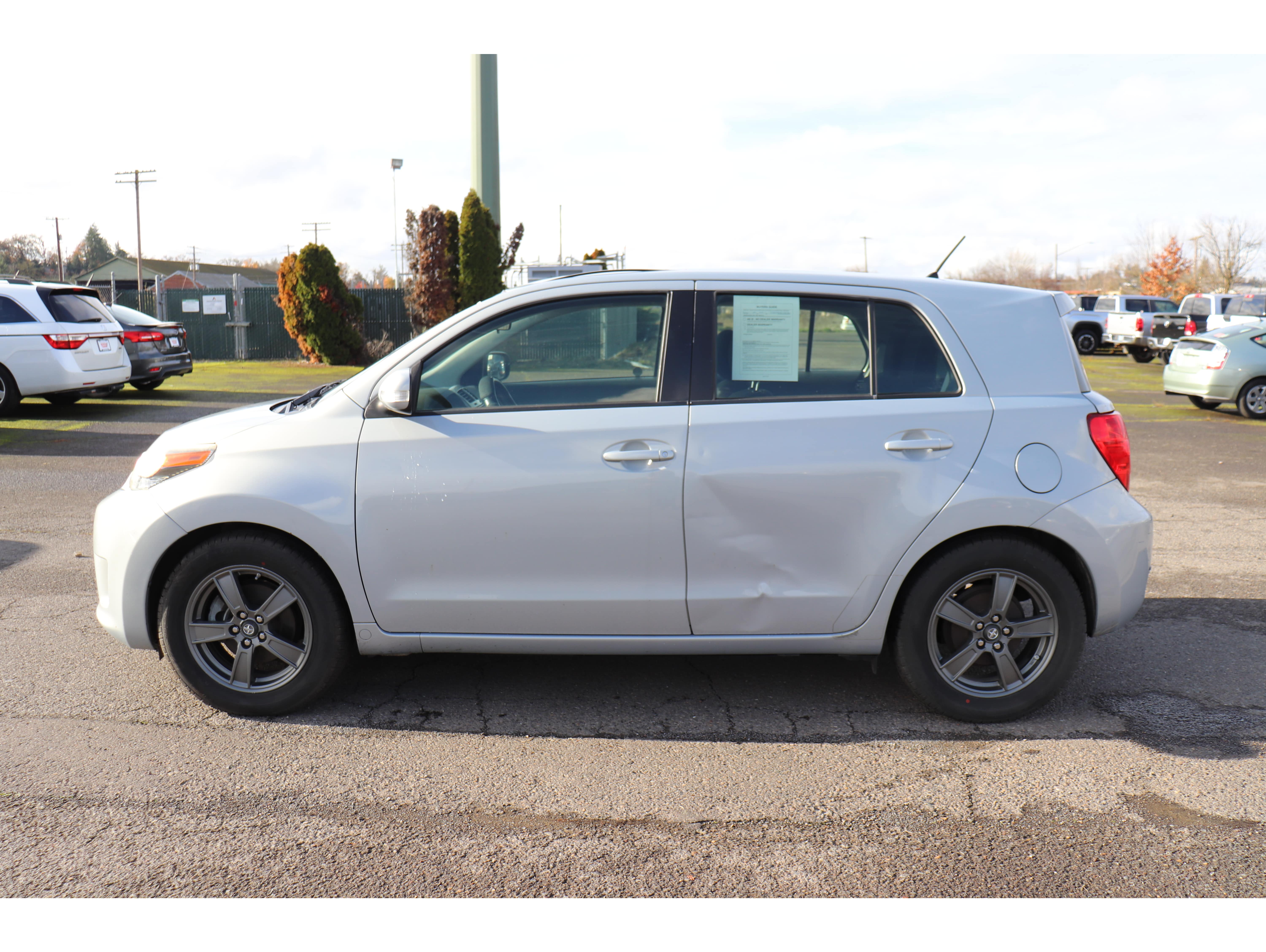 2013 Scion xD 10 Series