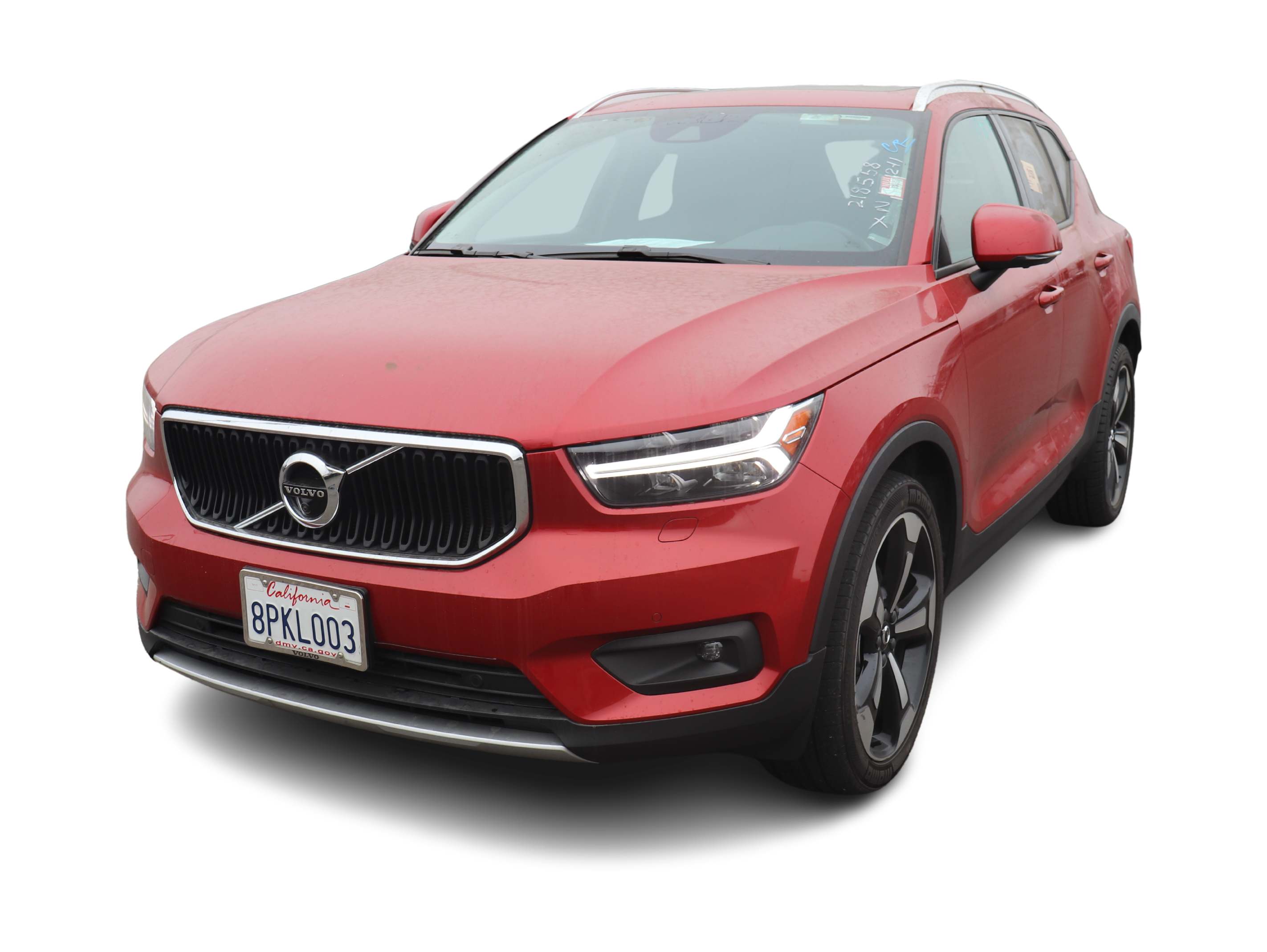 2020 Volvo XC40 T5 Momentum Hero Image