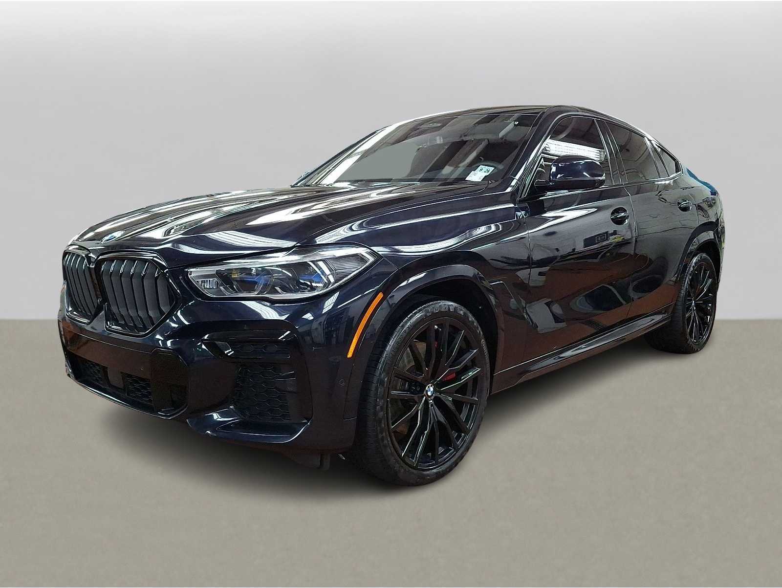 2022 BMW X6 40i's photo