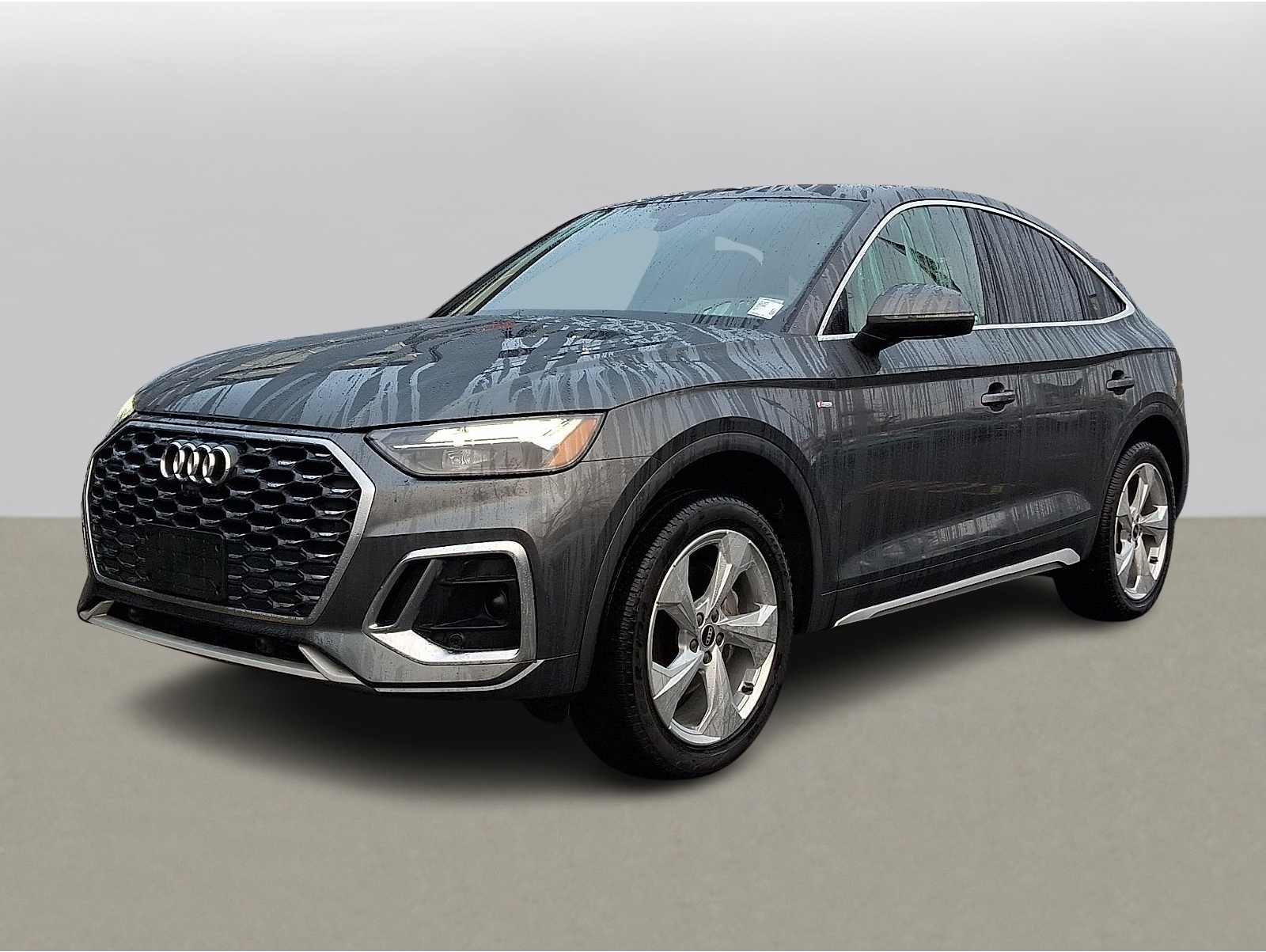2021 Audi Q5 Sportback Premium Plus's photo