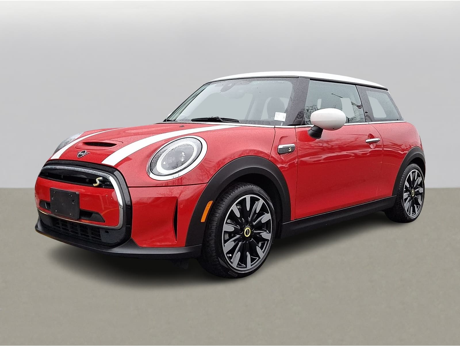 2024 MINI Hardtop 2 Door SE's photo