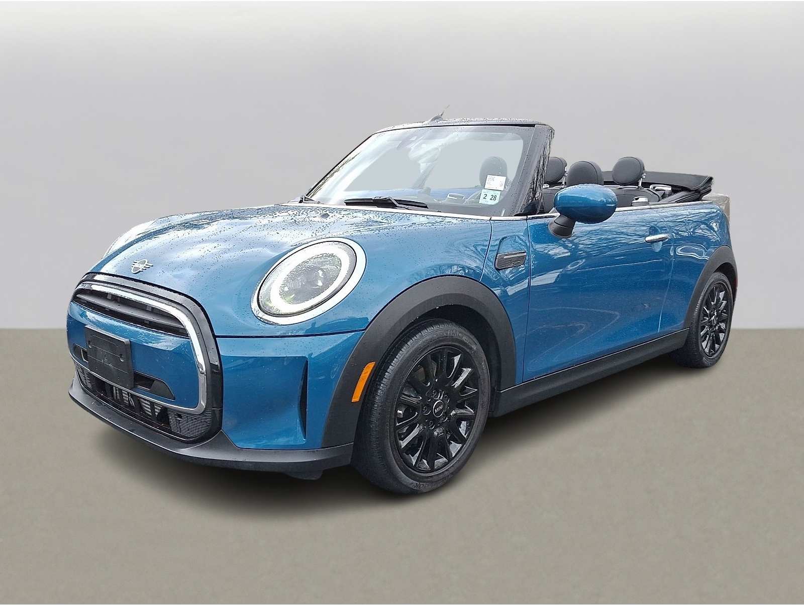 2023 MINI Convertible Base's photo