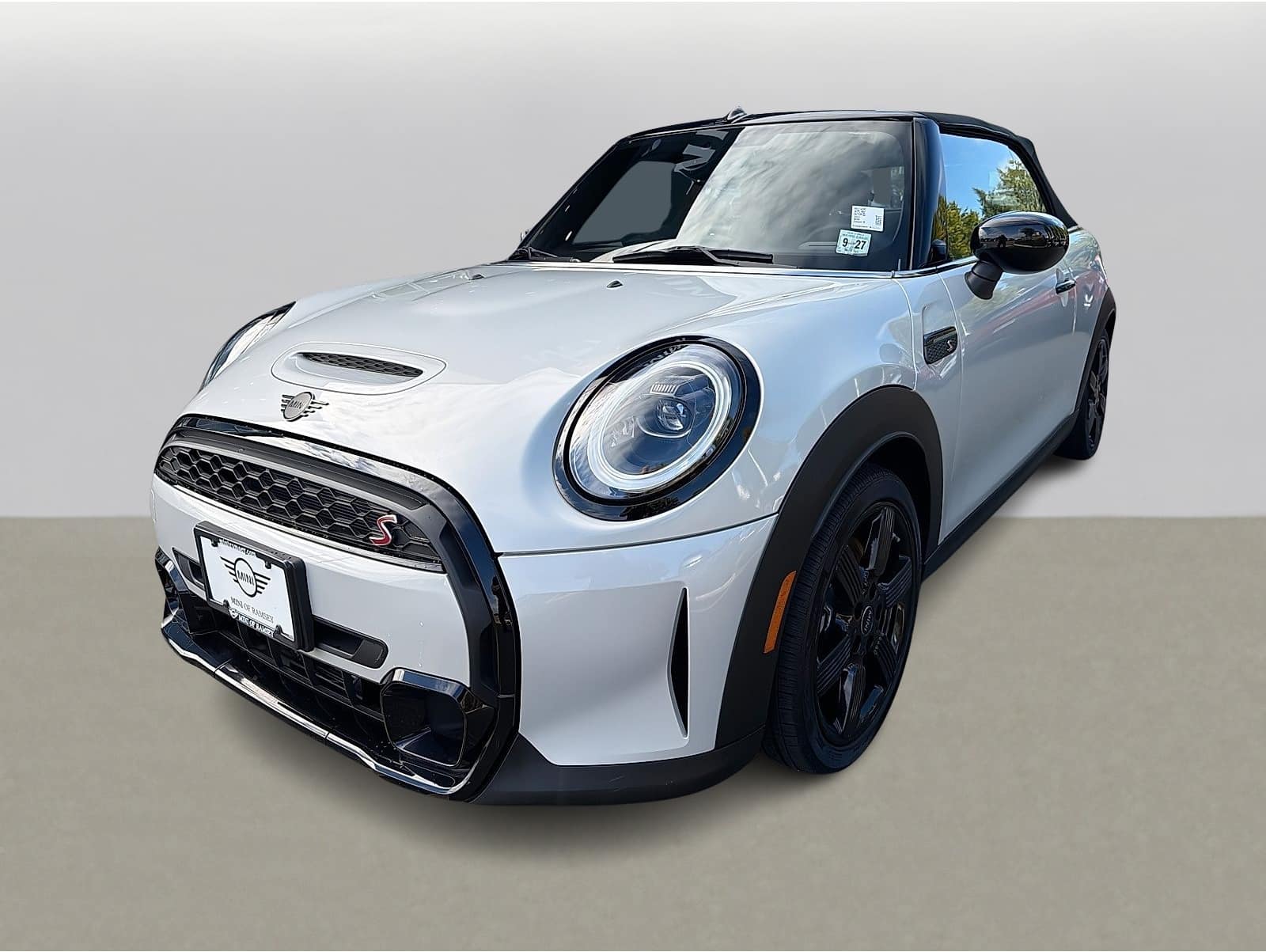 2023 MINI Convertible