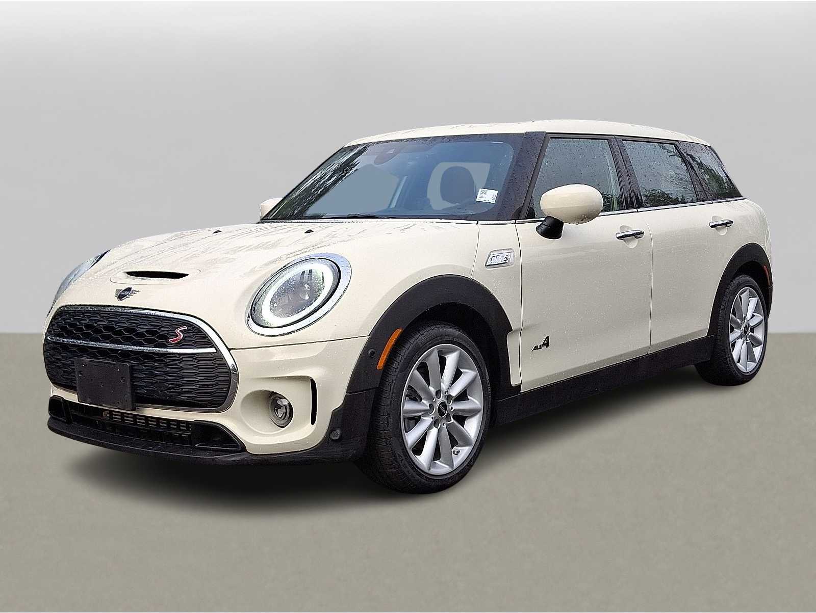 2023 MINI Clubman S's photo