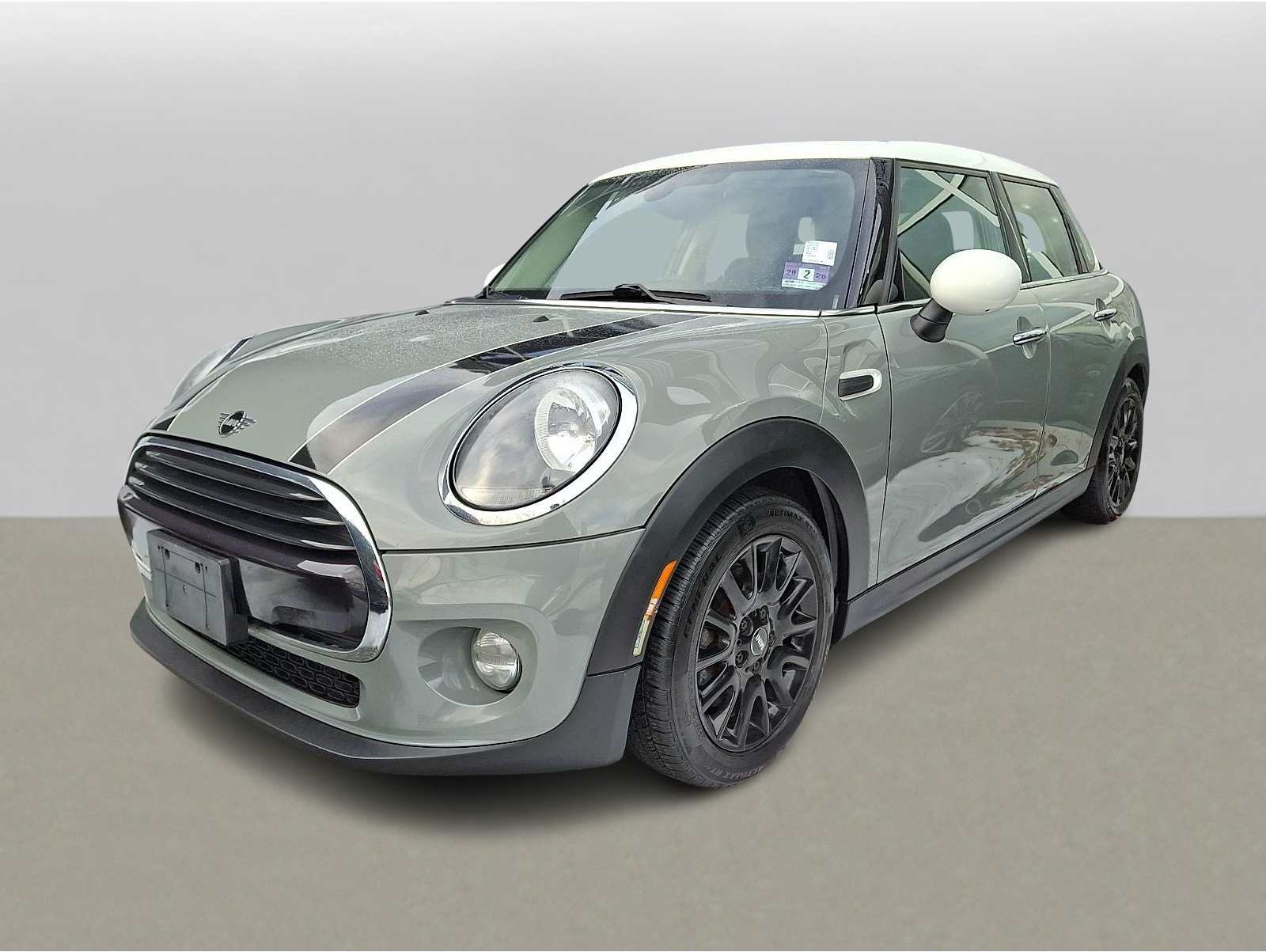 2019 MINI Hardtop 4 Door Base's photo