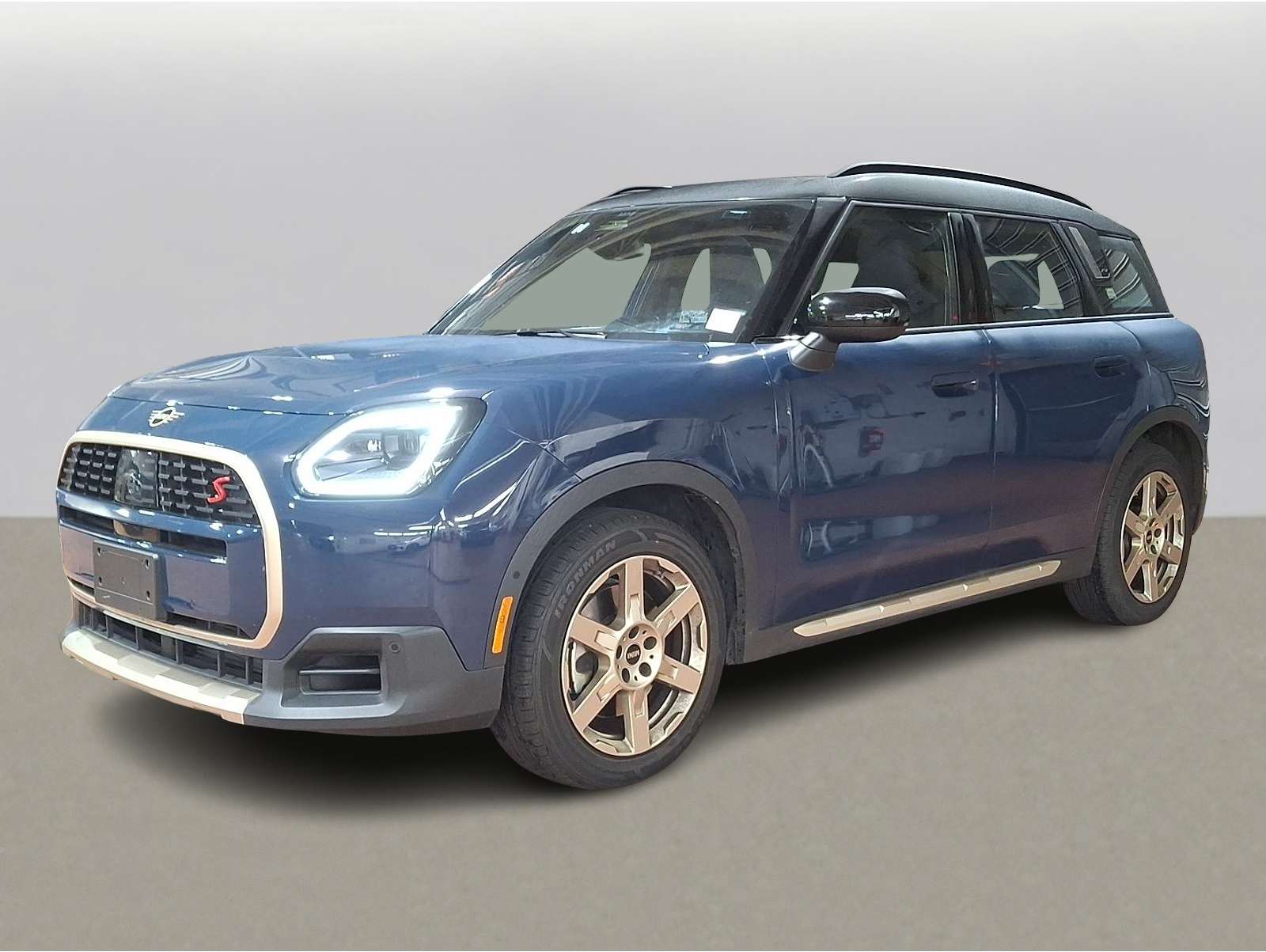 2025 MINI Countryman S's photo