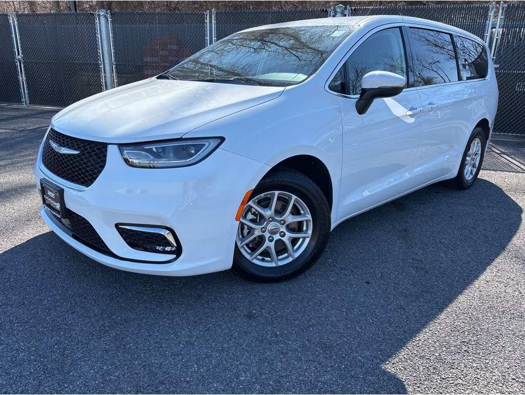 2023 Chrysler Pacifica