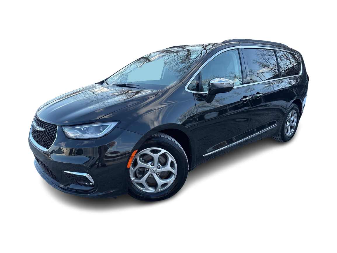 Thumbnail: 2023 Chrysler Pacifica - 1