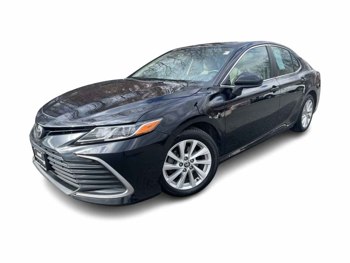 2022 Toyota Camry LE -
                Albany, NY