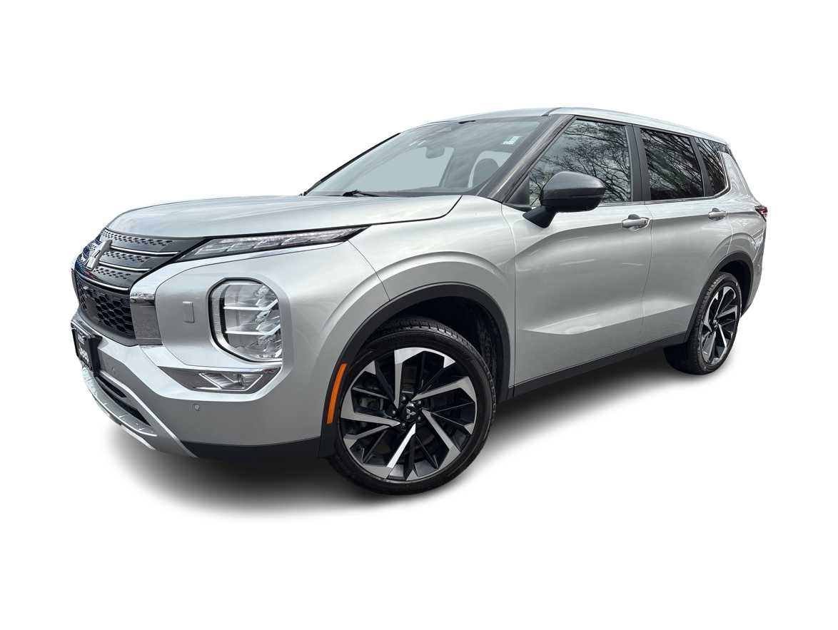 2022 Mitsubishi Outlander SE -
                Albany, NY