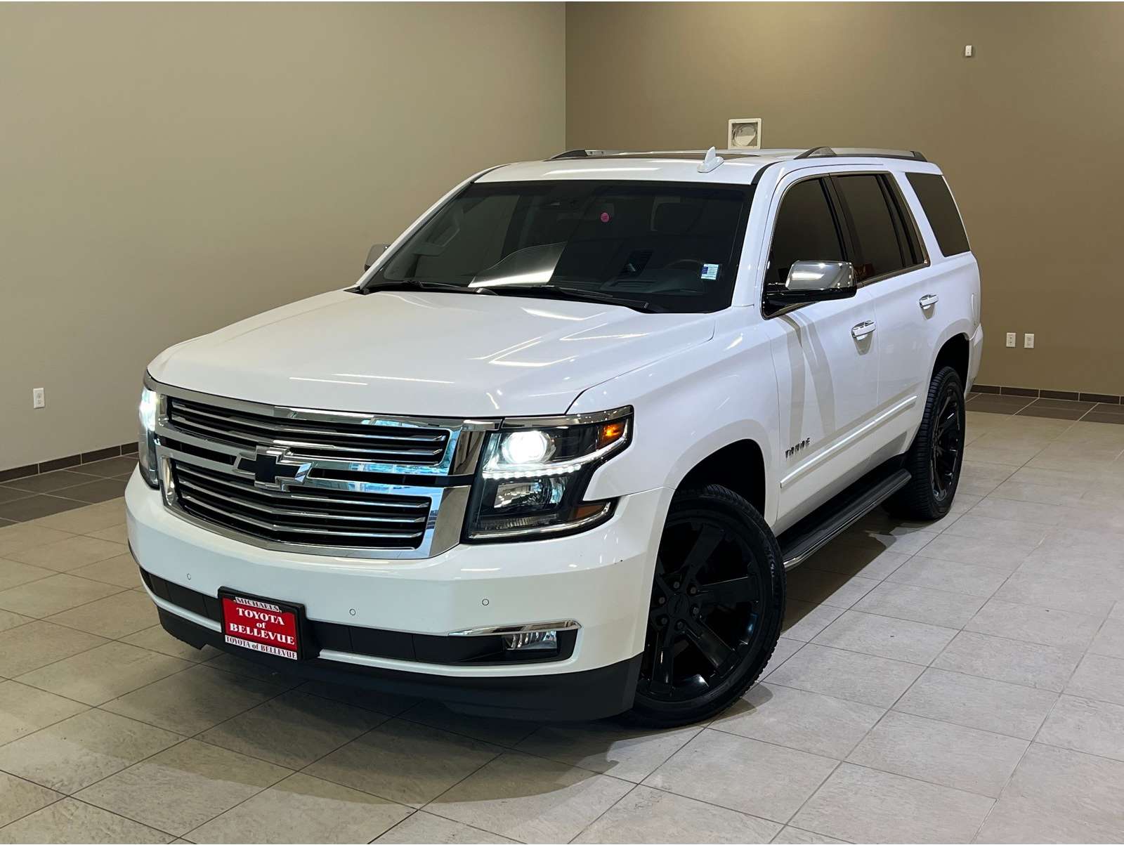 2020 Chevrolet Tahoe Premier's photo