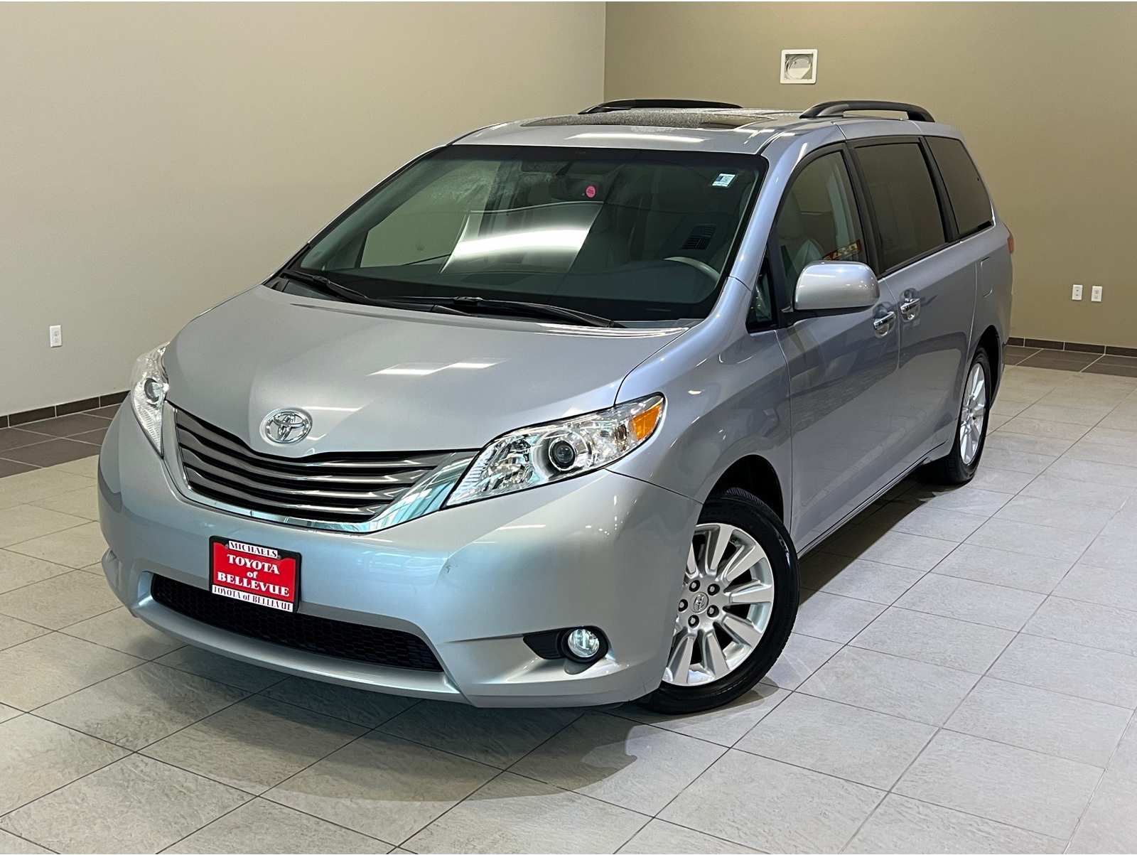 2014 Toyota Sienna XLE