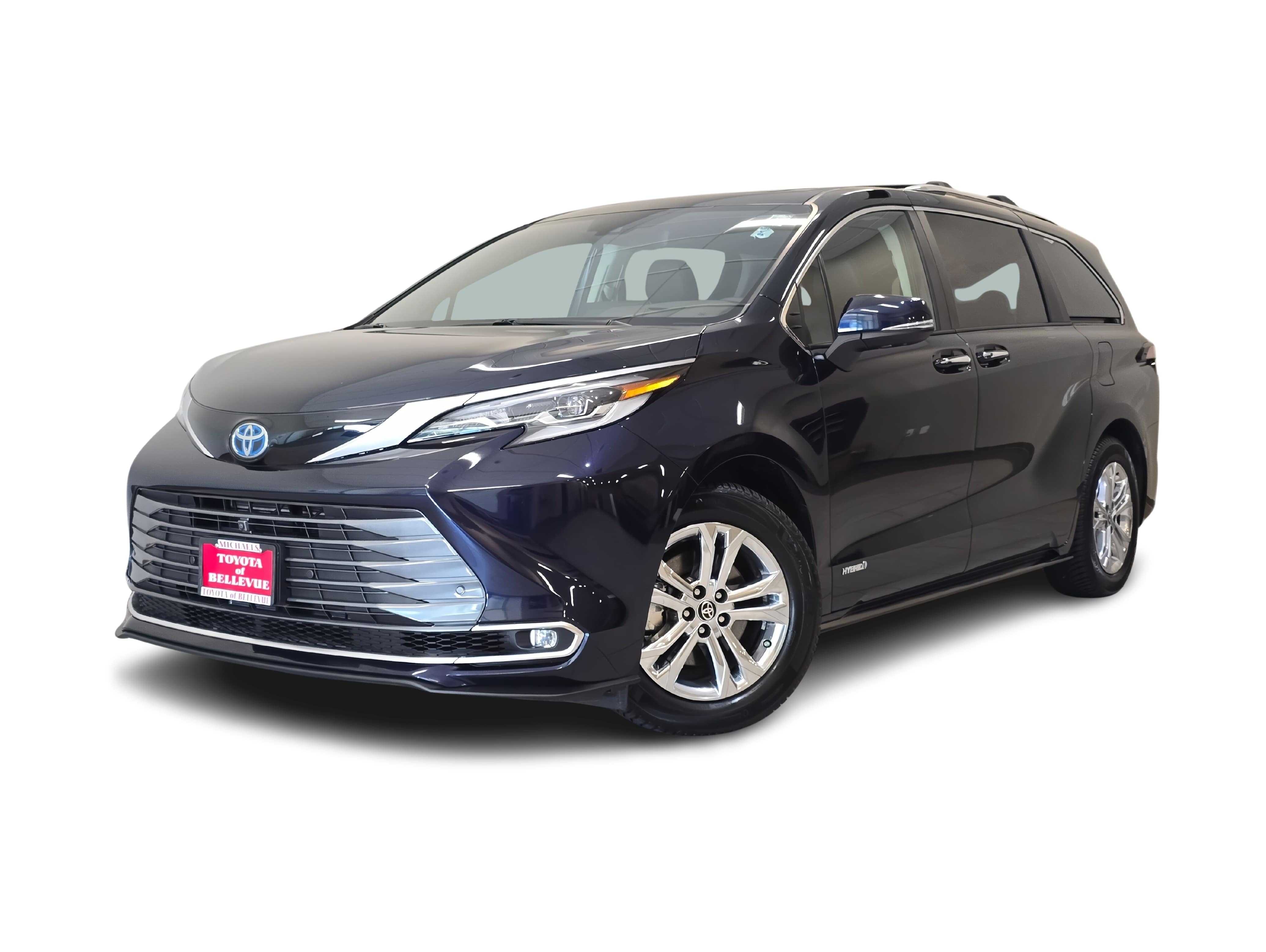 Thumbnail: 2021 Toyota Sienna - 1