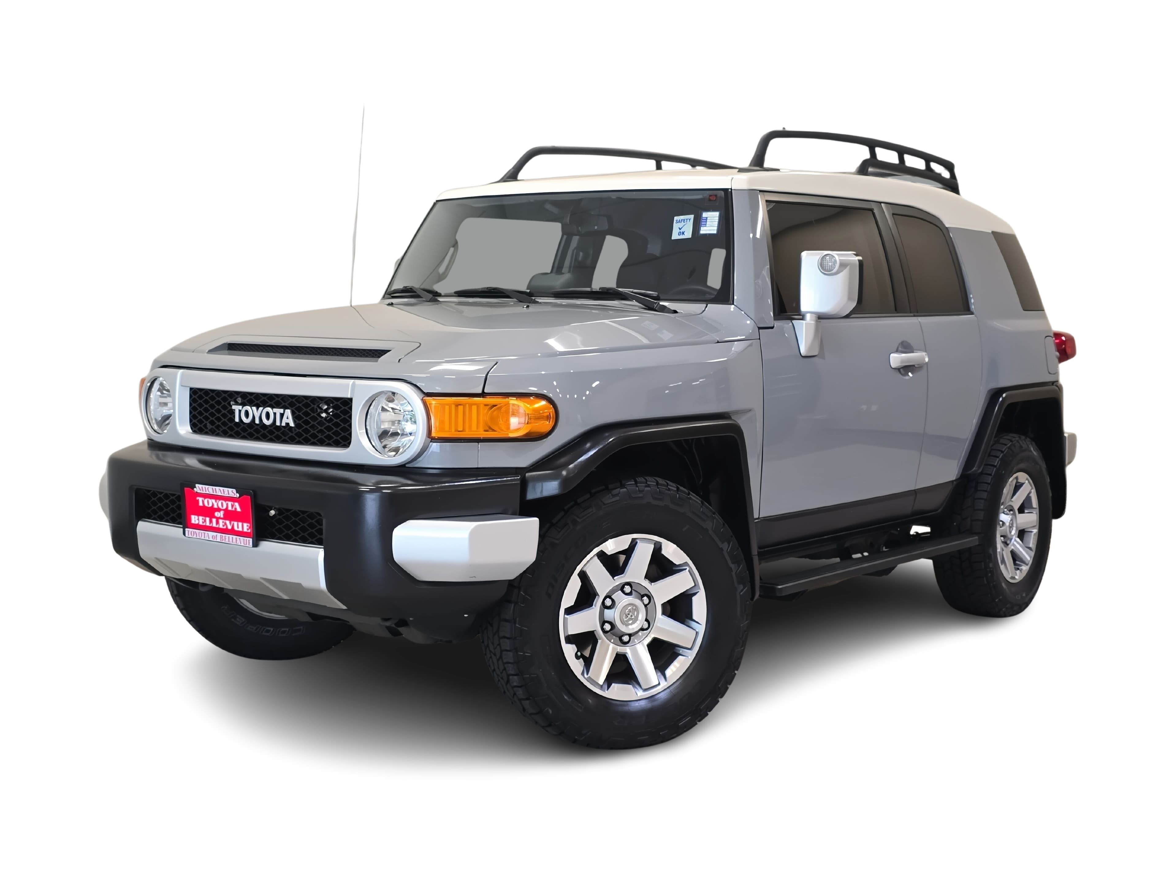 Thumbnail: 2014 Toyota FJ Cruiser - 1