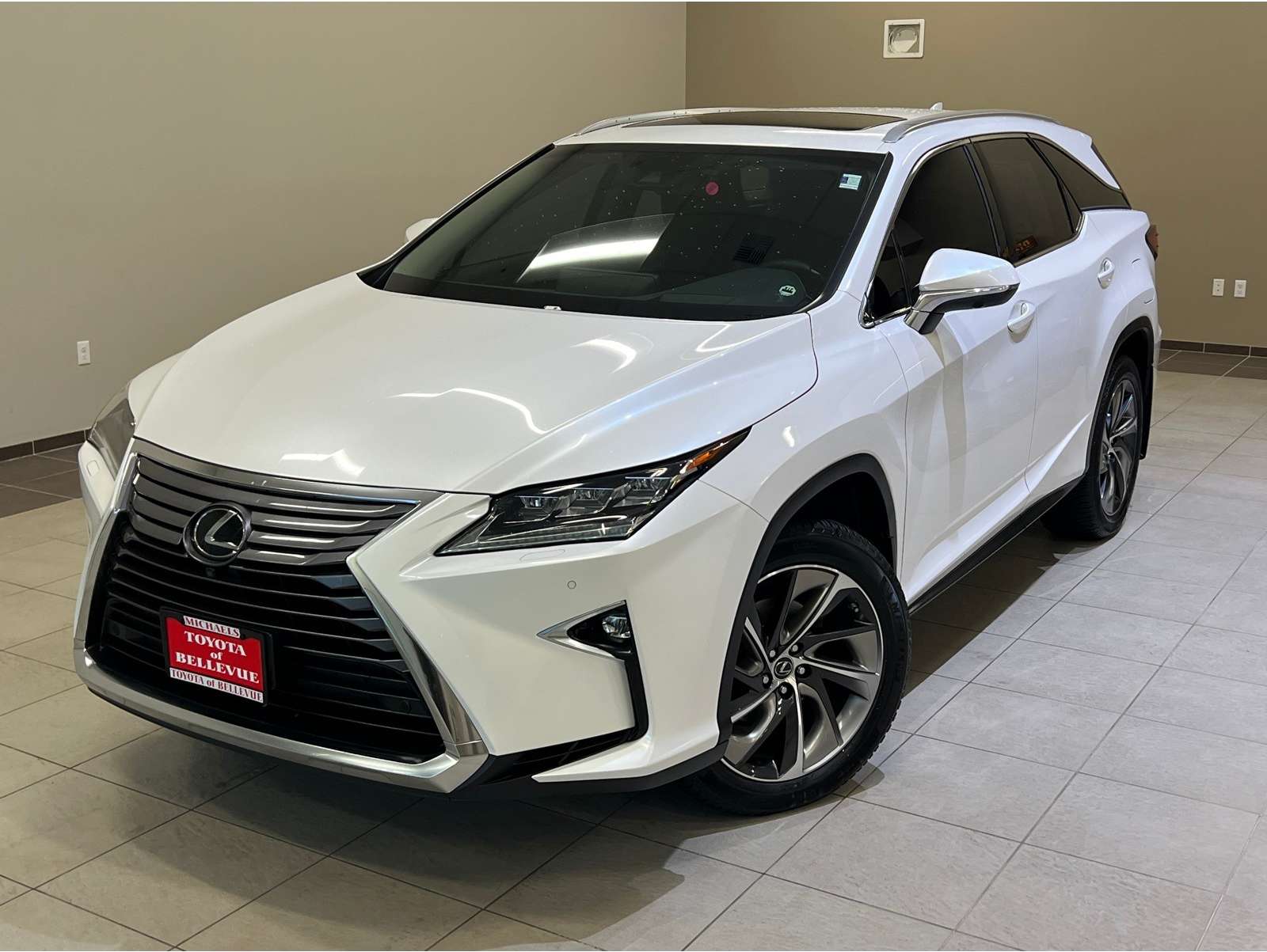2019 Lexus RX LUXURY's photo