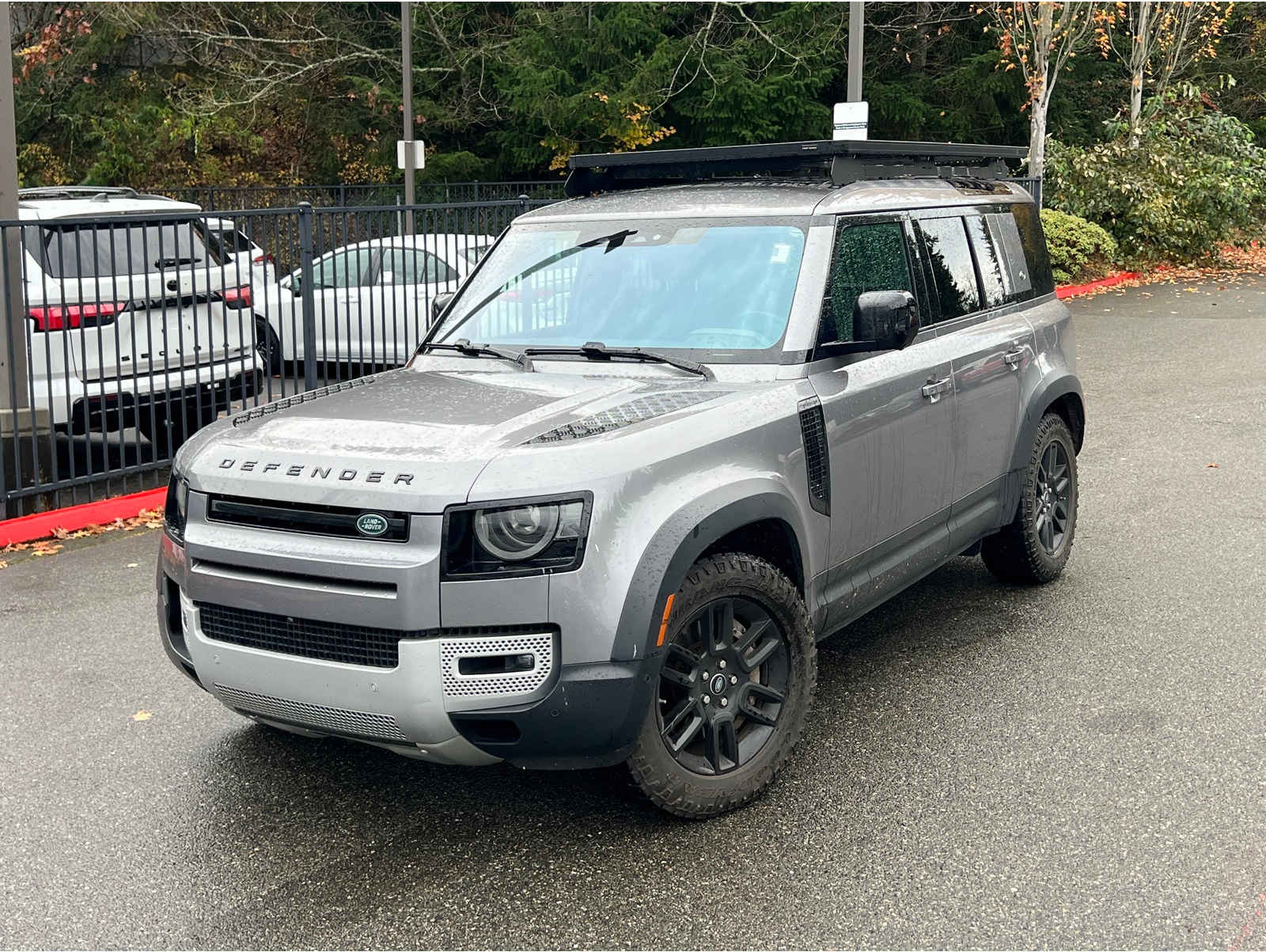 2020 Land Rover Defender SE