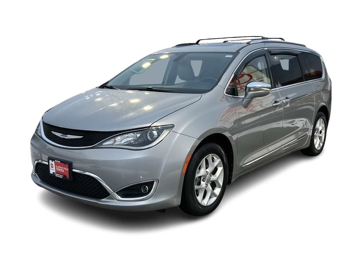 2020 Chrysler Pacifica Limited -
                Klamath Falls, OR