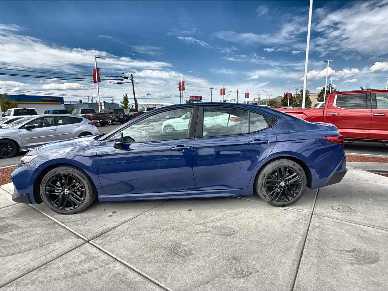 2025 Toyota Camry SE