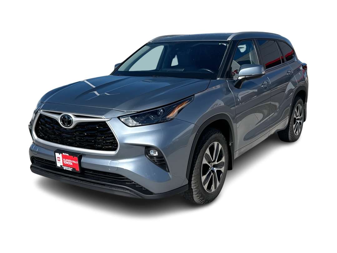 Thumbnail: 2023 Toyota Highlander - 1