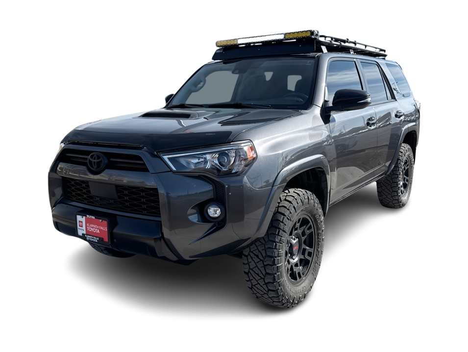 Thumbnail: 2021 Toyota 4Runner - 1