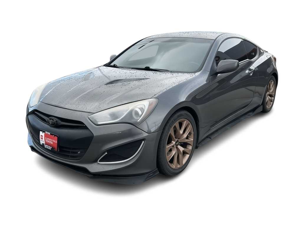 2013 Hyundai Genesis Base -
                Klamath Falls, OR