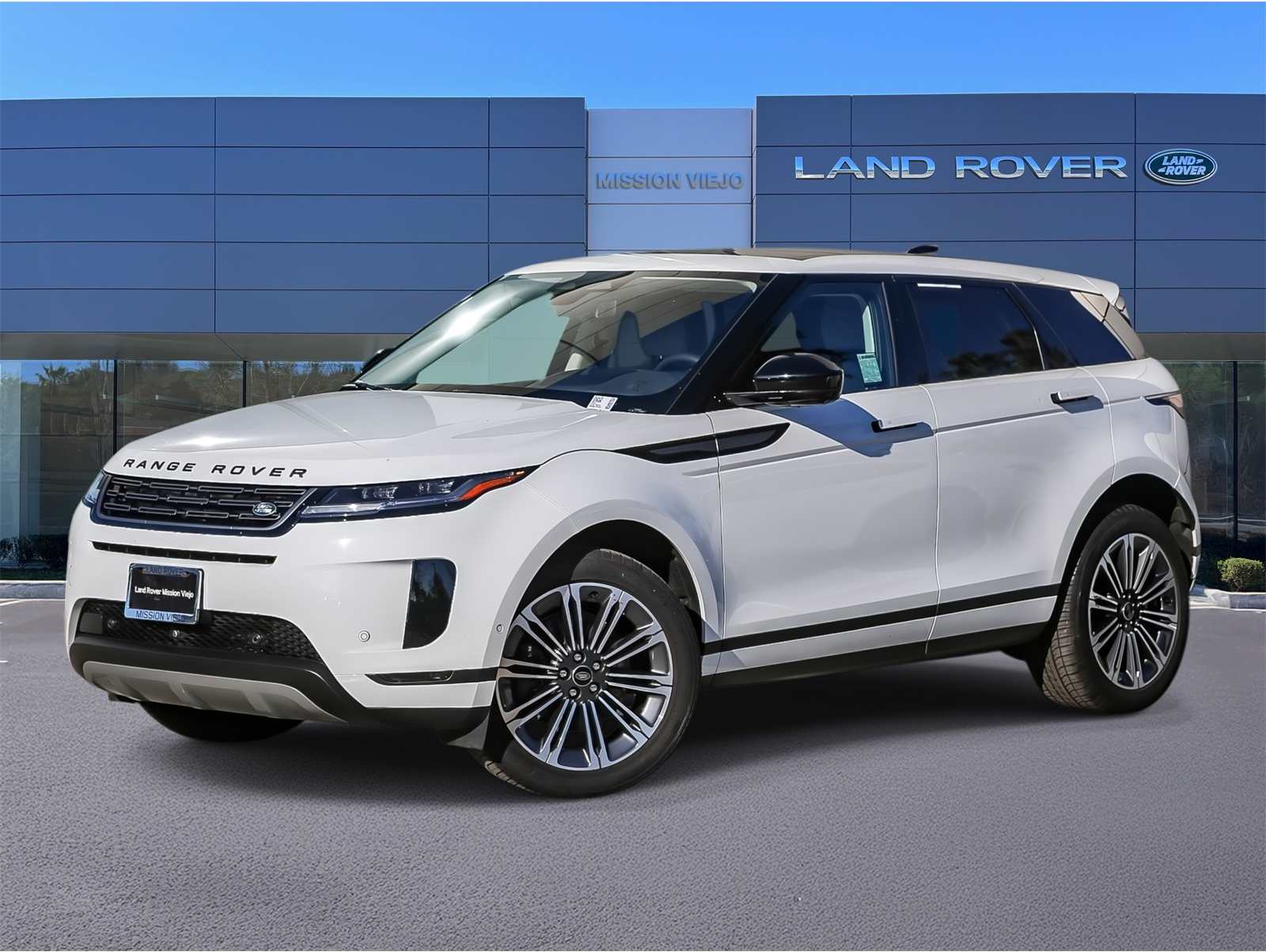 2025 Land Rover Range Rover Evoque S's photo