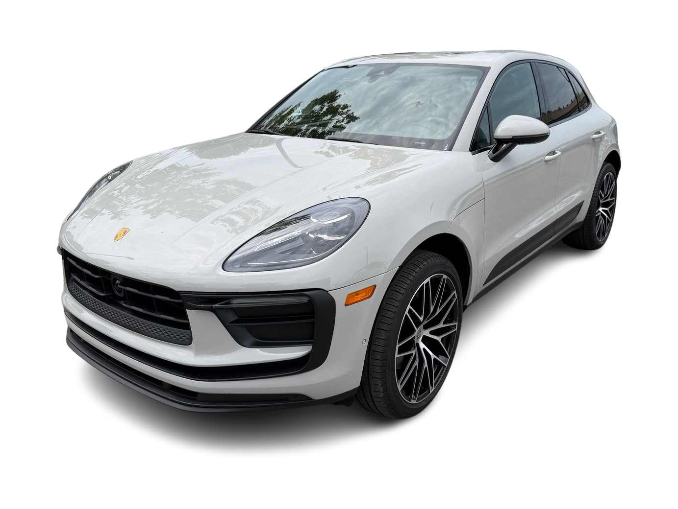 Thumbnail: 2022 Porsche Macan - 1