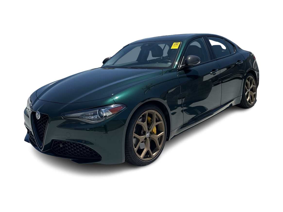 Thumbnail: 2020 Alfa Romeo Giulia - 1