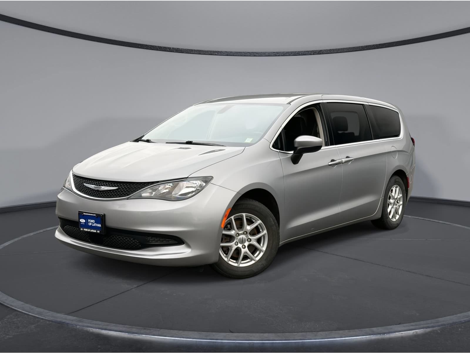 2021 Chrysler Voyager LX