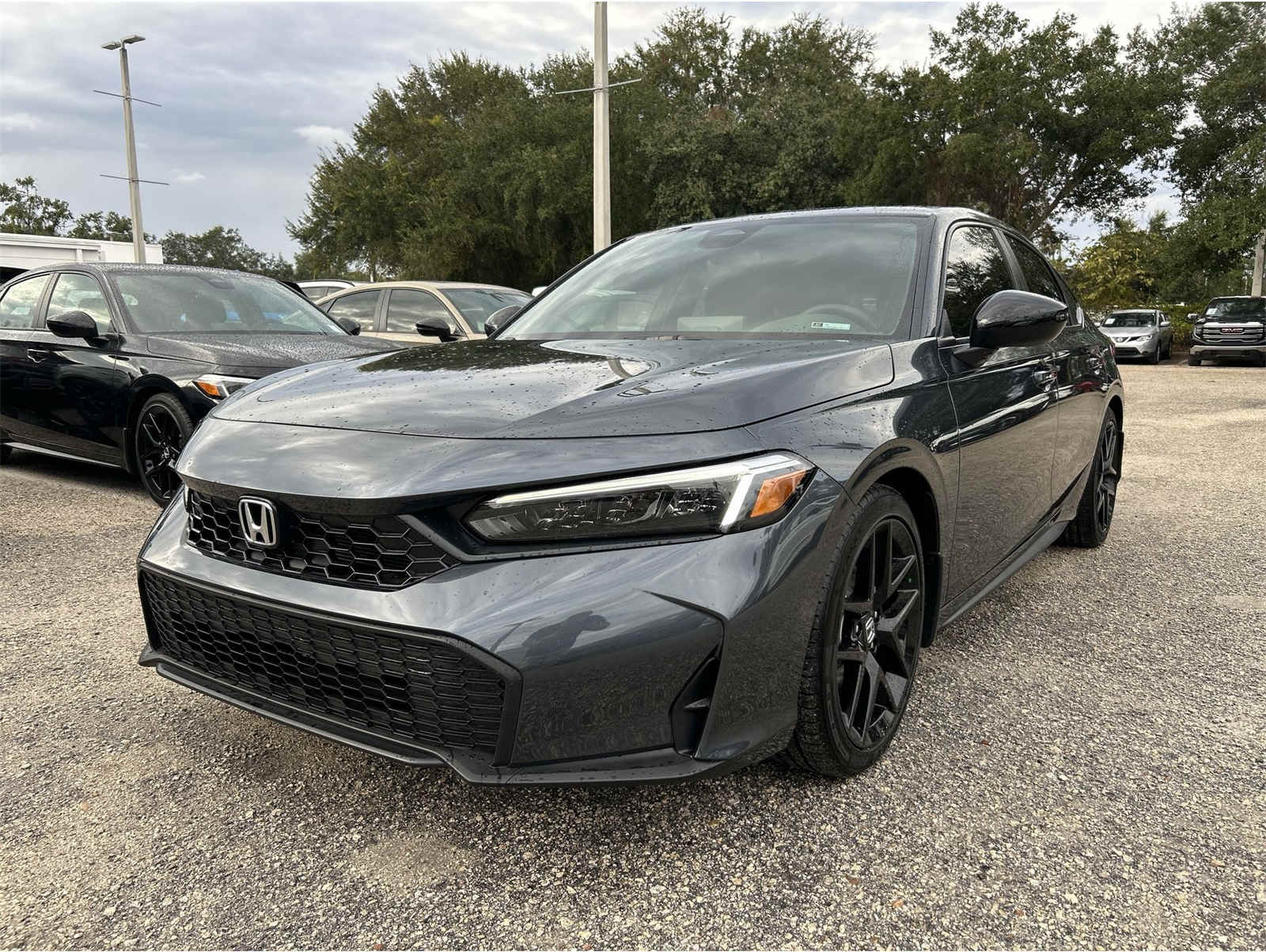 2025 Honda Civic Hatchback Sport's photo