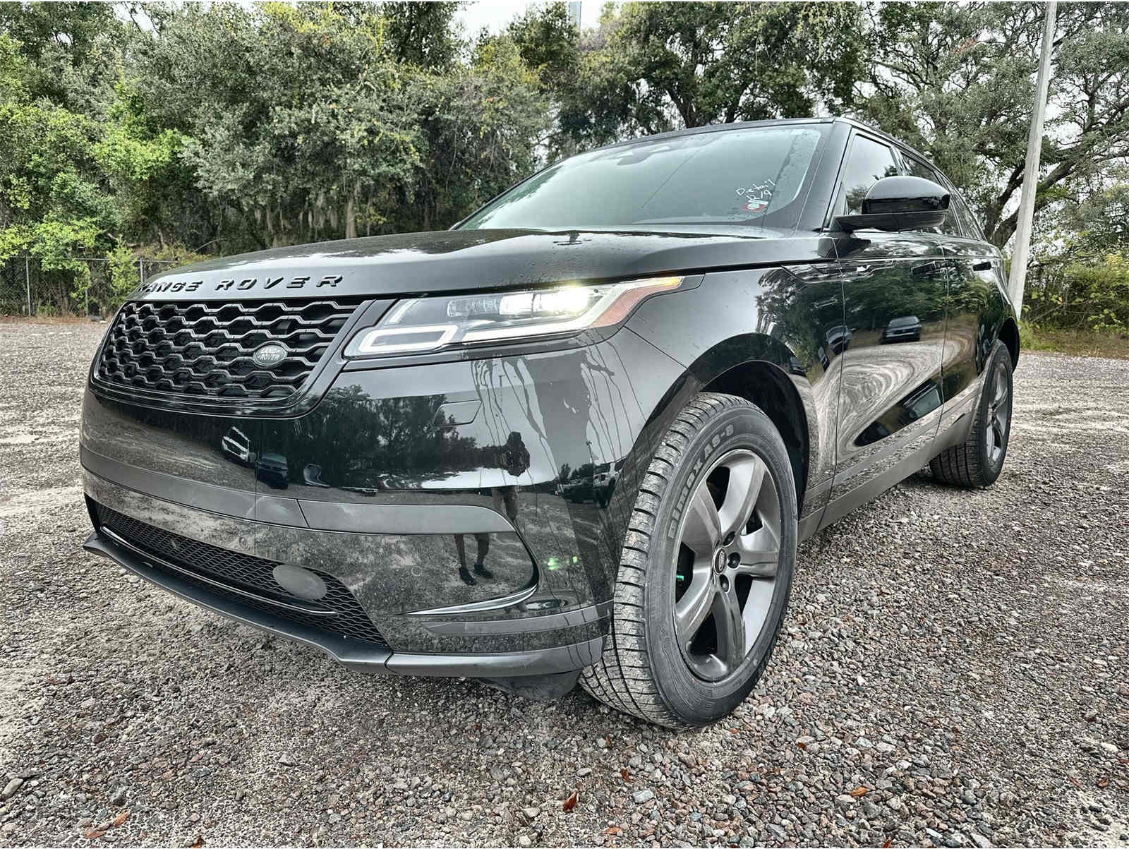 2023 Land Rover Range Rover Velar S's photo