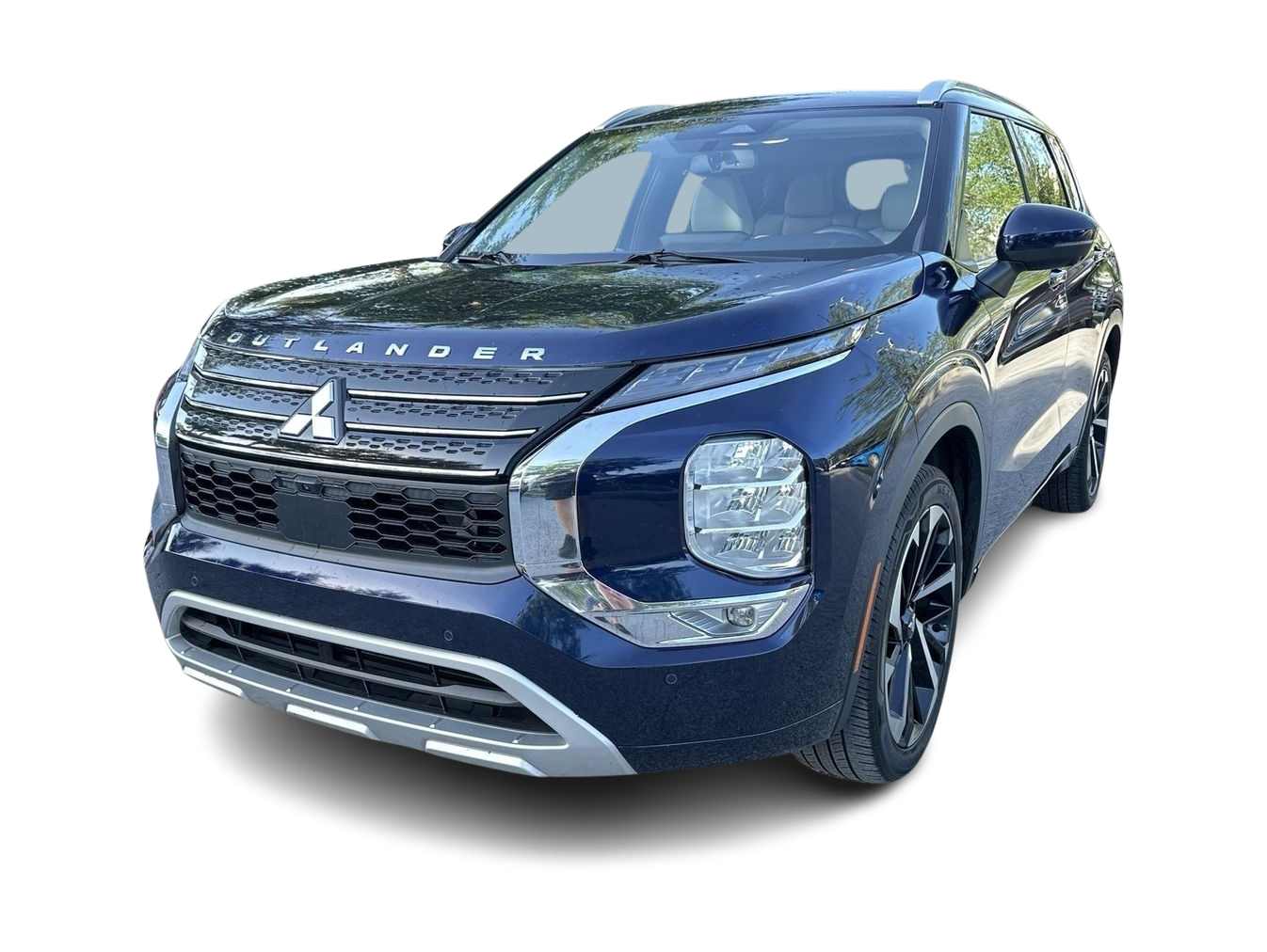 Thumbnail: 2024 Mitsubishi Outlander - 1